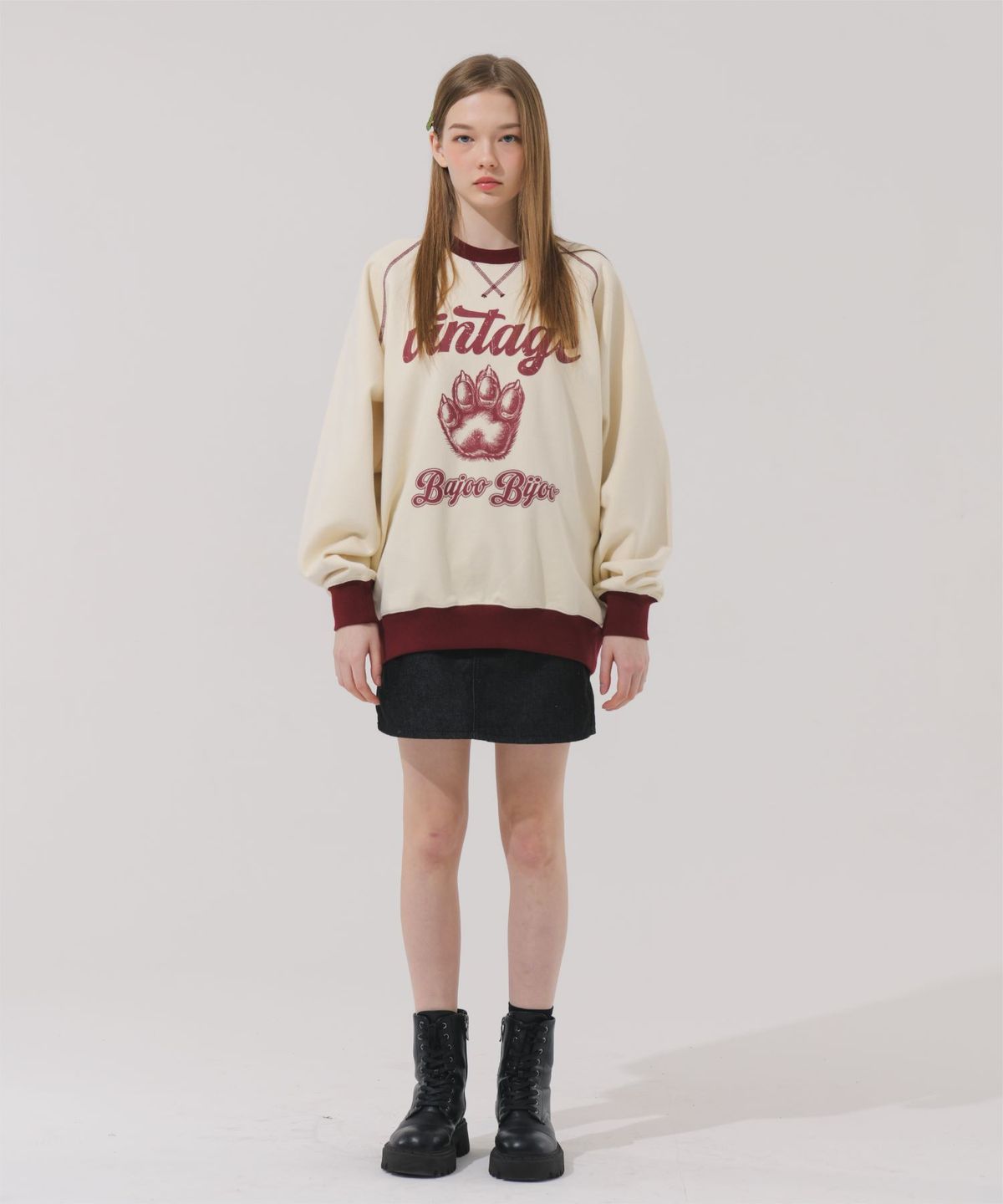 바쥬비쥬(BAJOO BIJOO) VINTAGE CAT PAW RAGLAN SWEATSHIRT [CREAM]