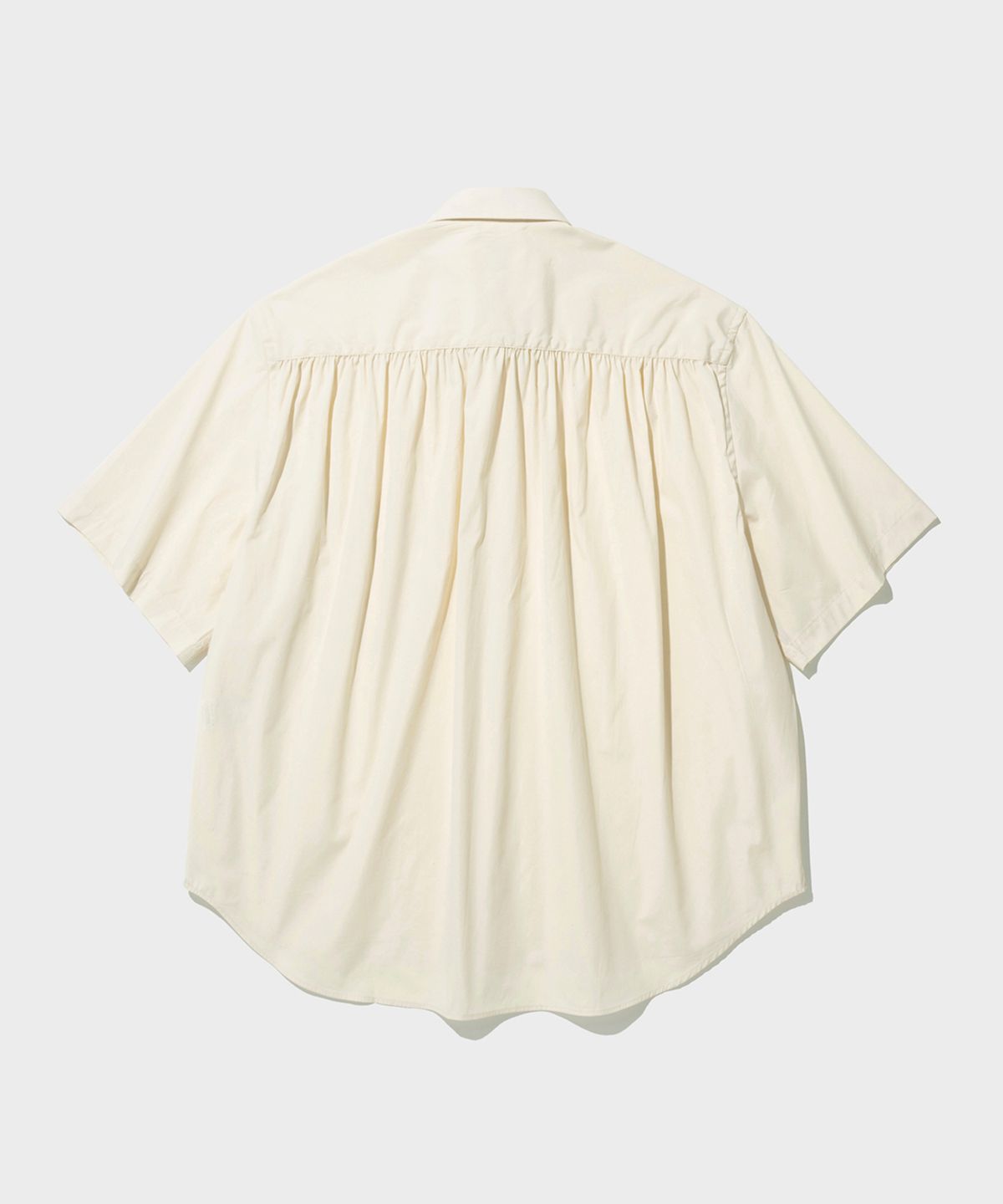 셔터(SHIRTER) SHIRRING PULLOVER HALF SHIRT (BEIGE)