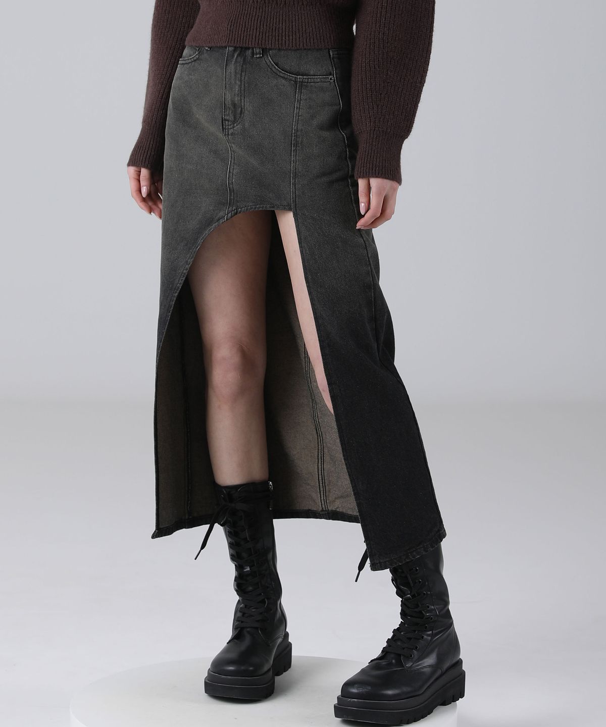 어반드레스(AVANDRESS) The Moon Long Denim Skirt BLACK