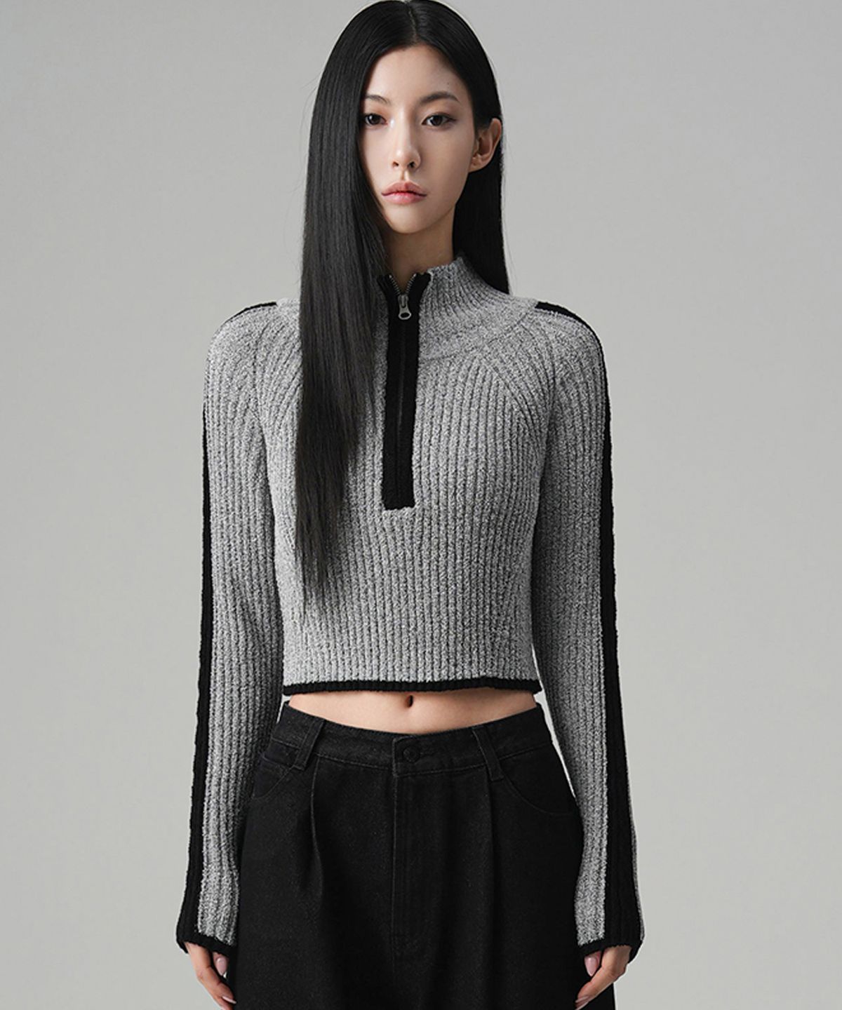 어반드레스(AVANDRESS) High-neck Half Zip-up Crop Knit -3COL