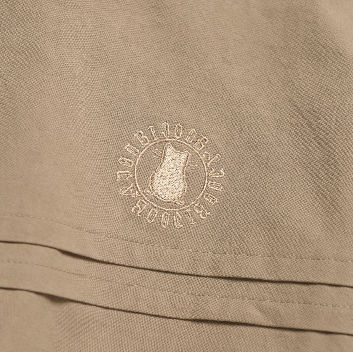 바쥬비쥬(BAJOO BIJOO) CIRCLE LOGO EMBROIDERY ZIP-UP JACKET [BEIGE]