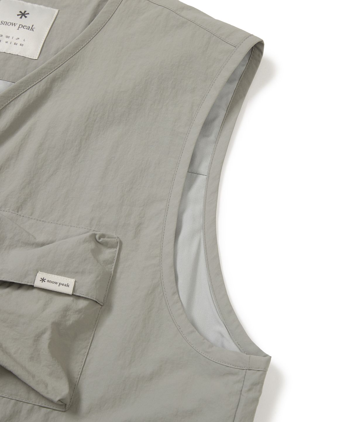 스노우피크 어패럴(SNOWPEAK APPAREL) 캠플 유틸리티 베스트 Fog Gray (S24SMCVE10)