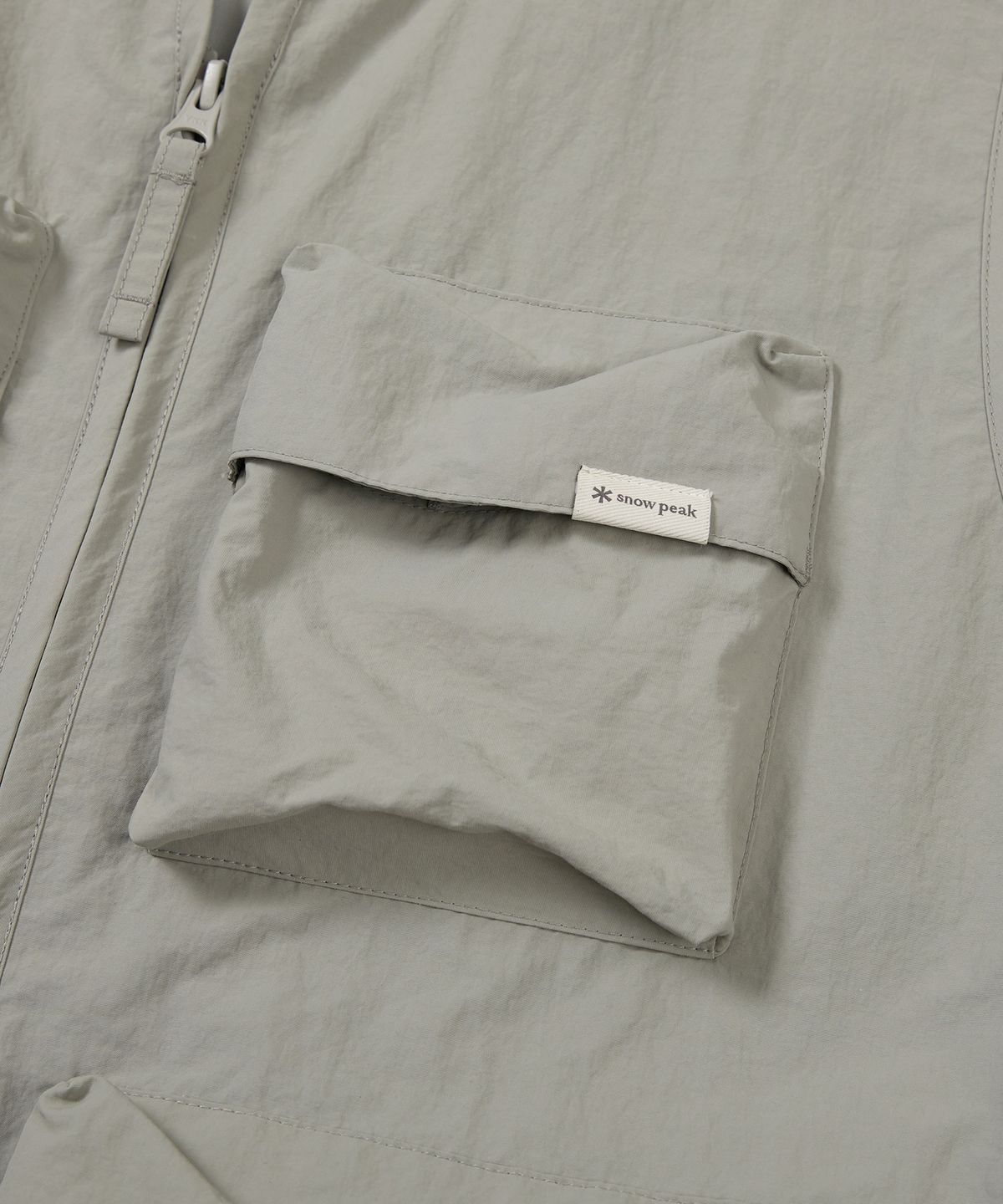 스노우피크 어패럴(SNOWPEAK APPAREL) 캠플 유틸리티 베스트 Fog Gray (S24SMCVE10)