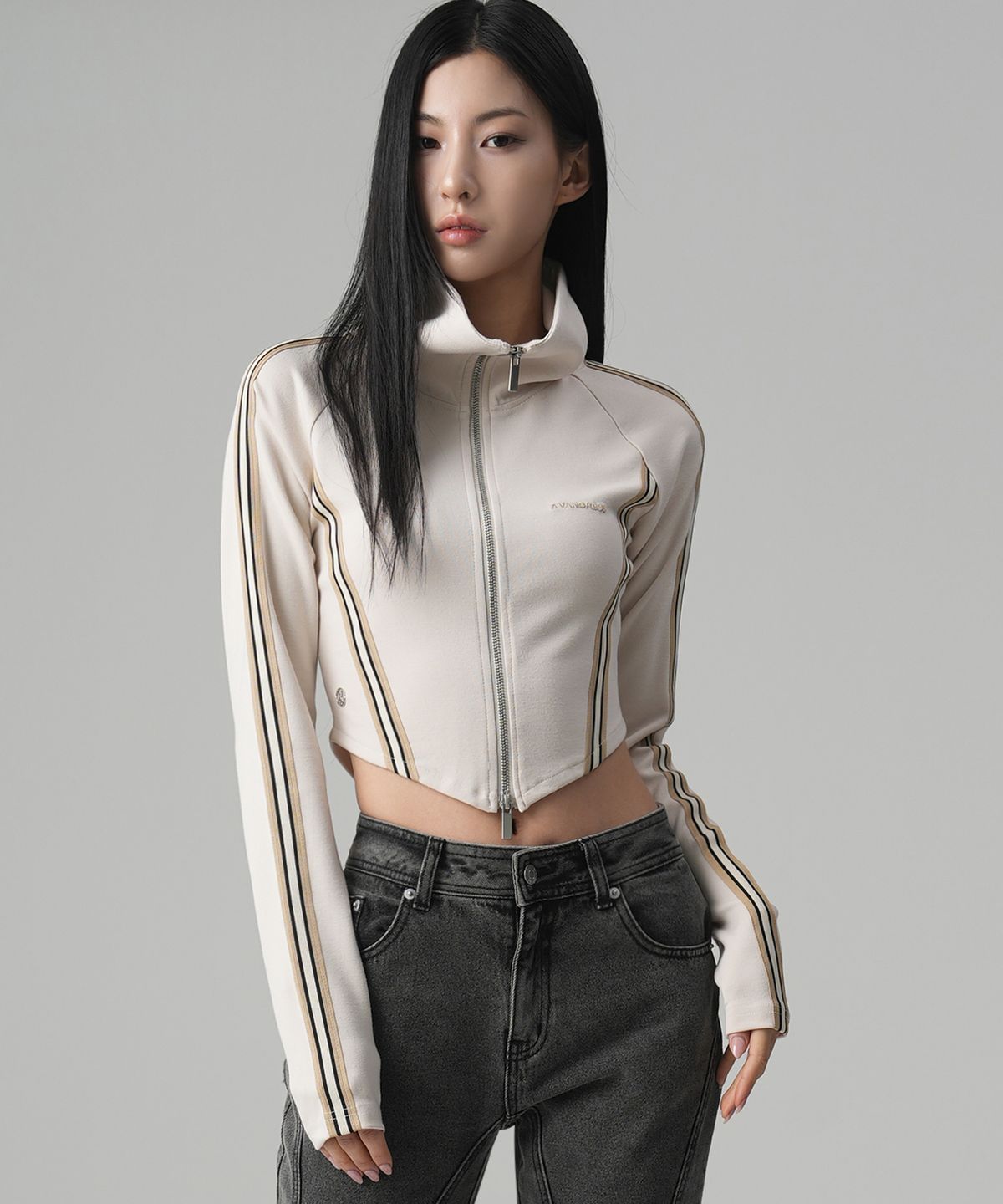 어반드레스(AVANDRESS) Slender Track Zip-Up - 3COL