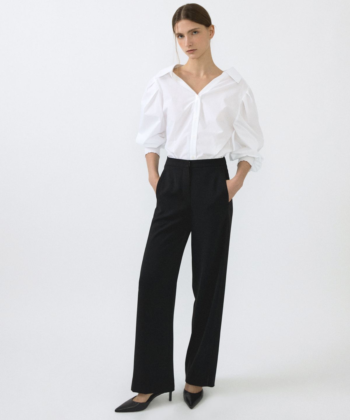 오떼뜨(OCTETTE) SIDE LINE-SEMI PANTS_BLACK