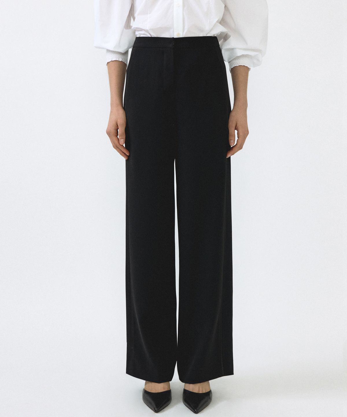 오떼뜨(OCTETTE) SIDE LINE-SEMI PANTS_BLACK