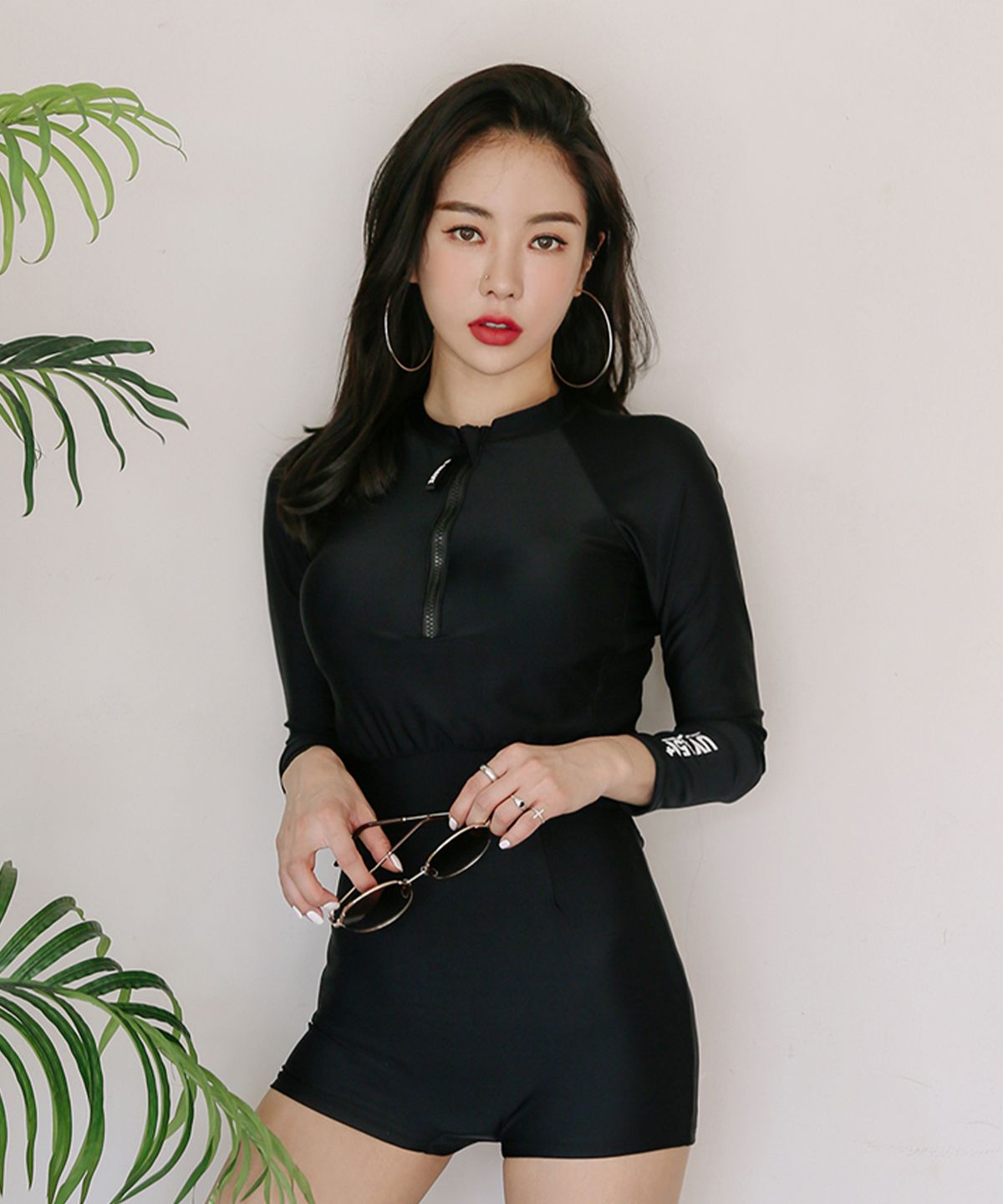 벤디스(VENDIS) 에이브릴 래쉬가드 세트 2pcs