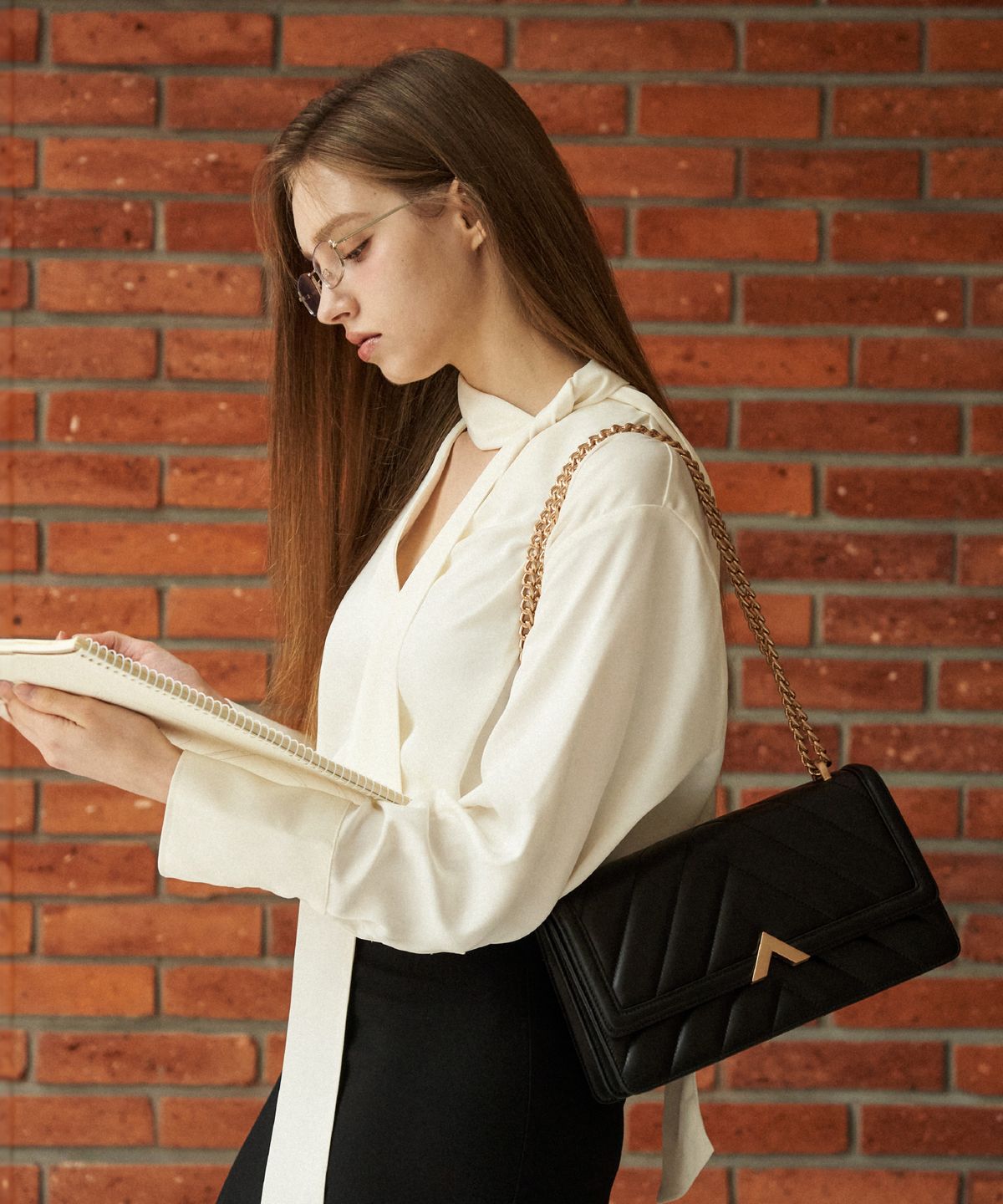 벨류엣(VALLUAT) Edero Quilting bag_Black