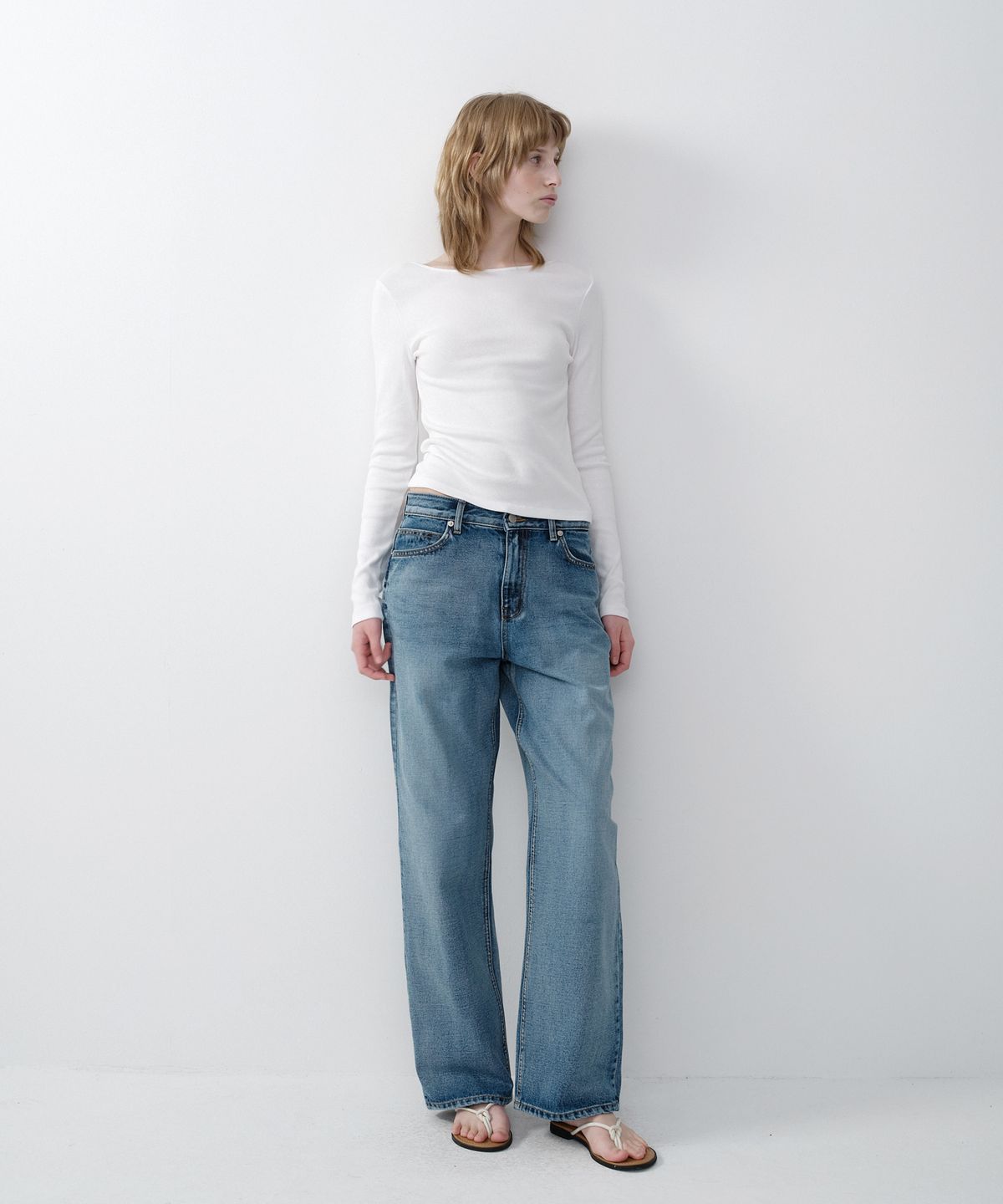 유라고(URAGO) Scoop neck ribbed t-shirt
