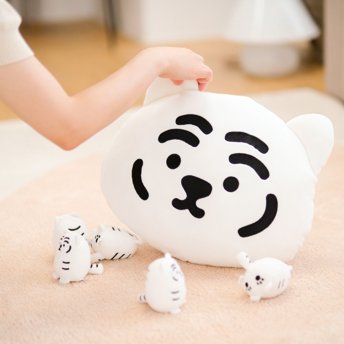 무직타이거(MUZIKTIGER) 뚱랑이 페이스 모찌 쿠션 3종