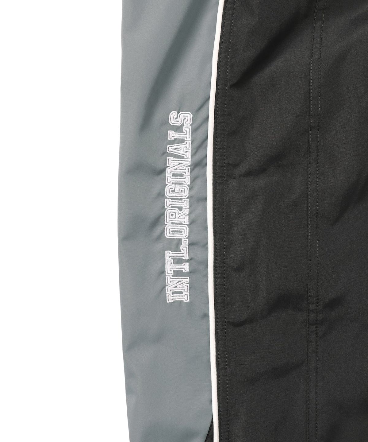 디스이즈네버댓(THISISNEVERTHAT) Paneled Track Pant Black