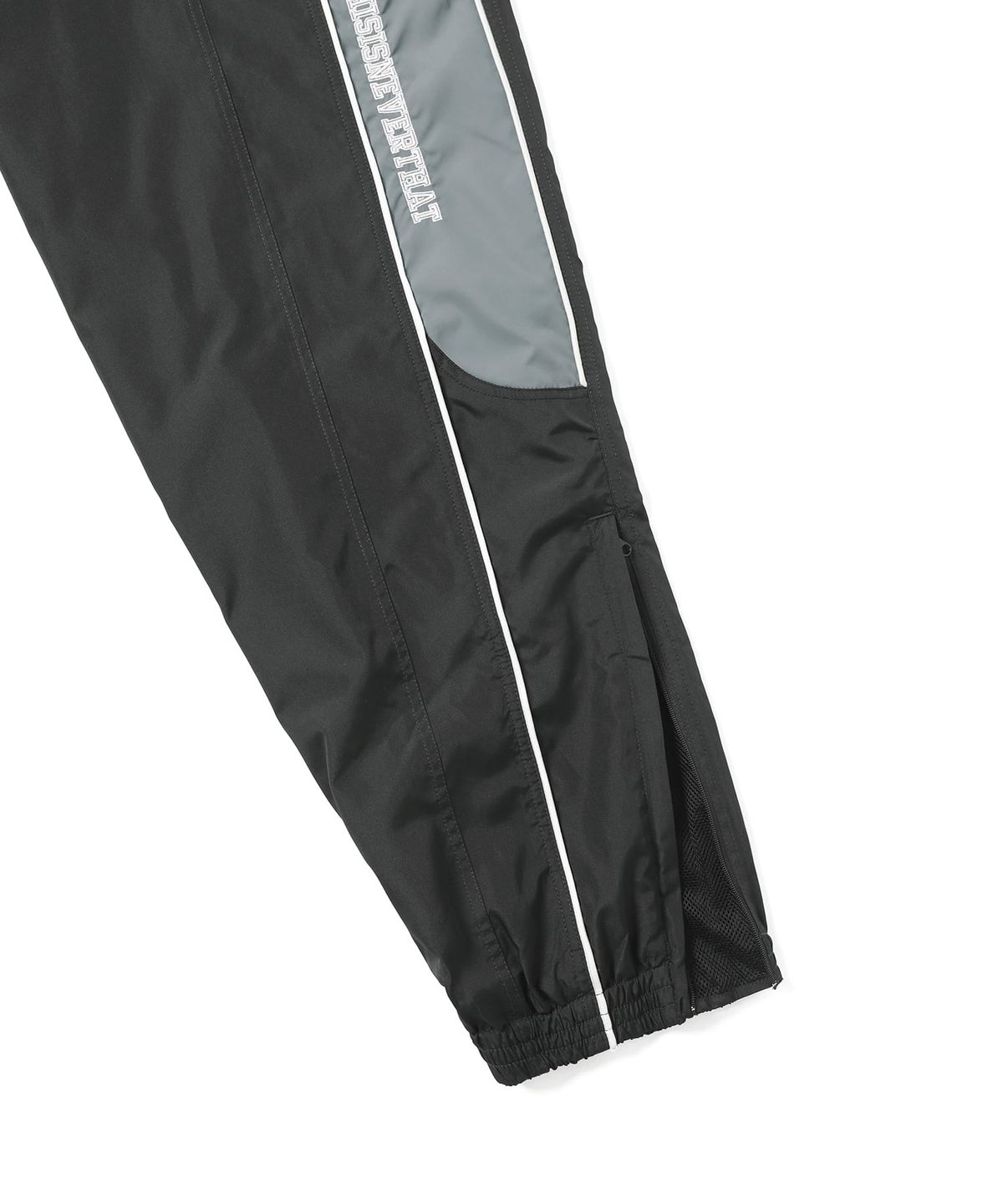 디스이즈네버댓(THISISNEVERTHAT) Paneled Track Pant Black