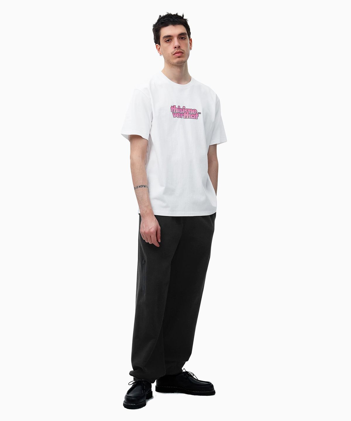 디스이즈네버댓(THISISNEVERTHAT) Gradient OL-Logo Tee White