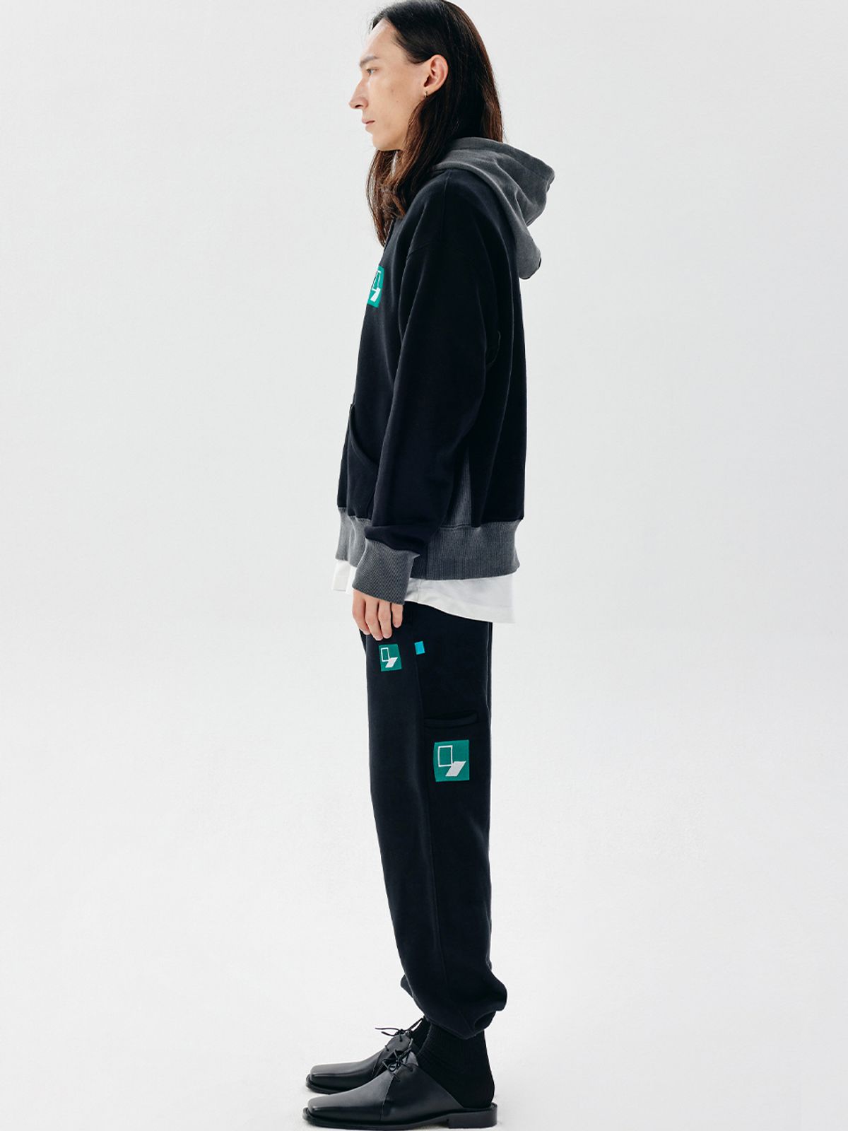 챈세스노이(CHANCE'S NOI) DoorBox Sweat Joger Pants (Black)