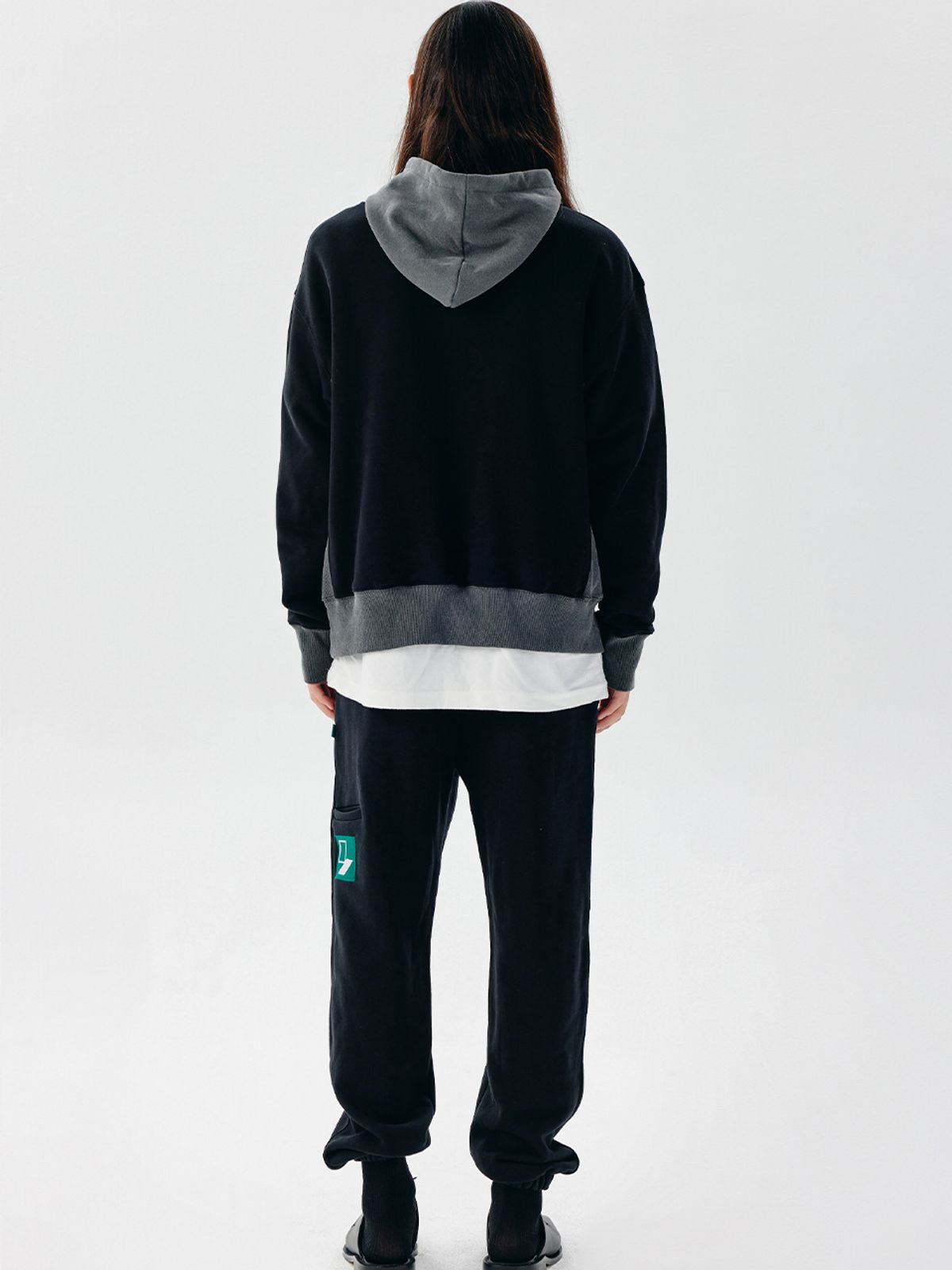 챈세스노이(CHANCE'S NOI) DoorBox Sweat Joger Pants (Black)