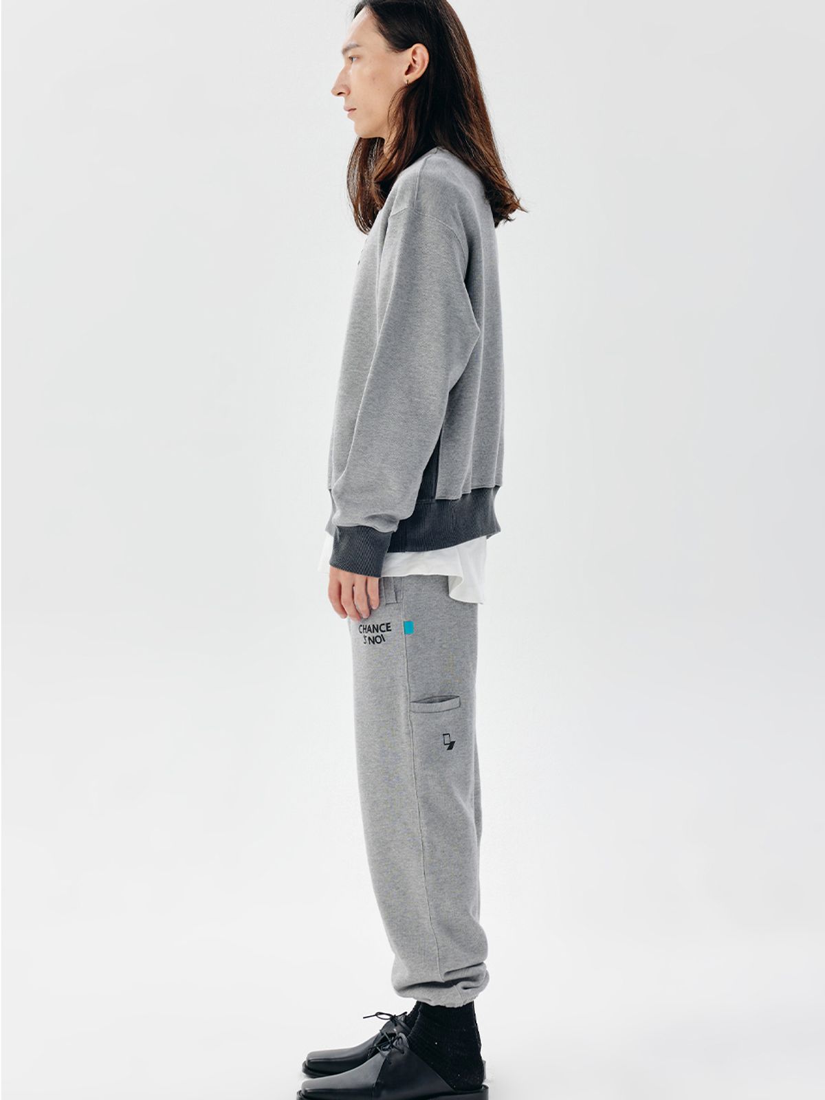 챈세스노이(CHANCE'S NOI) Snoi Sweat Joger Pants (Gray)
