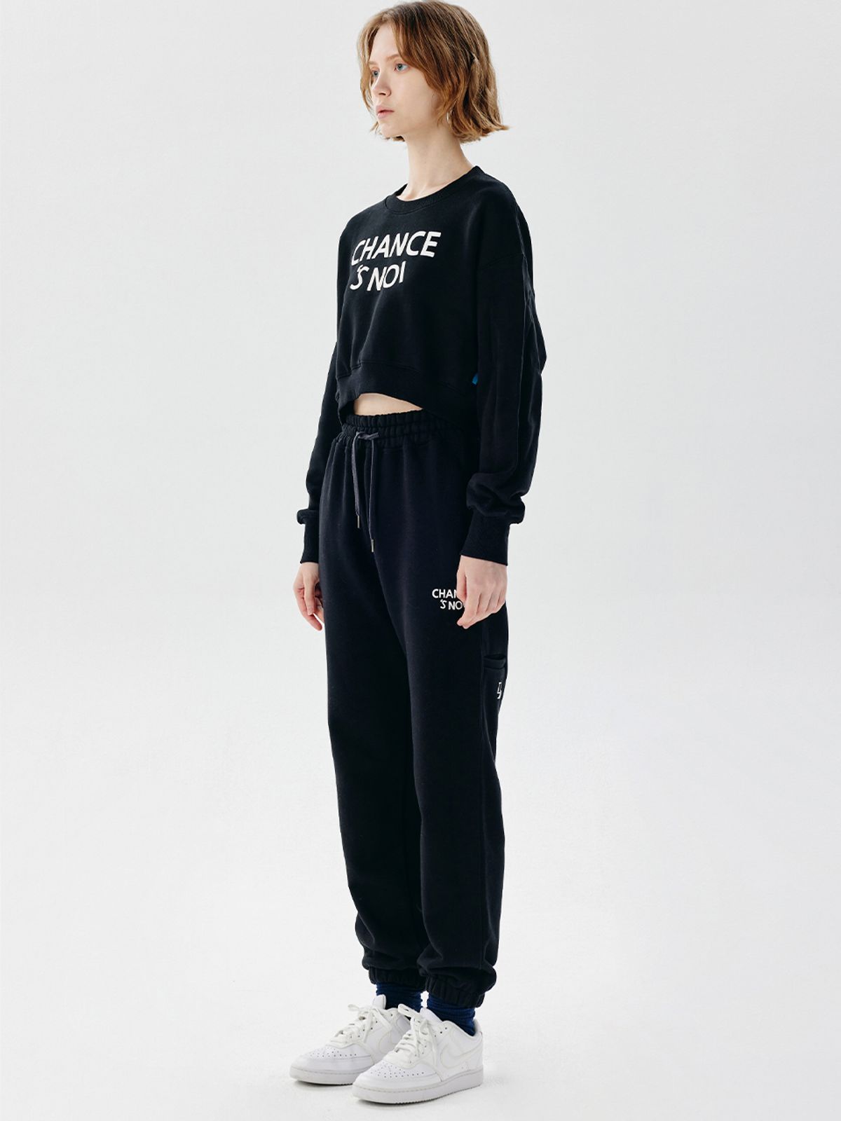 챈세스노이(CHANCE'S NOI) Snoi Sweat Joger Pants (Black)
