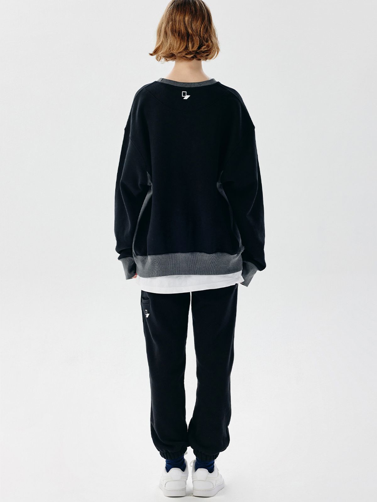 챈세스노이(CHANCE'S NOI) Snoi Sweat Joger Pants (Black)