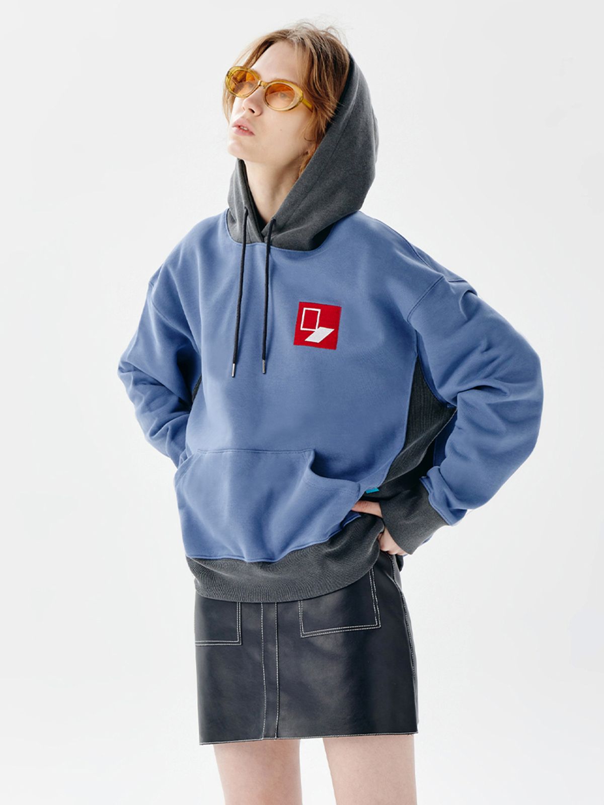 챈세스노이(CHANCE'S NOI) DoorBox Sweat Hoody (Mix-Blue)