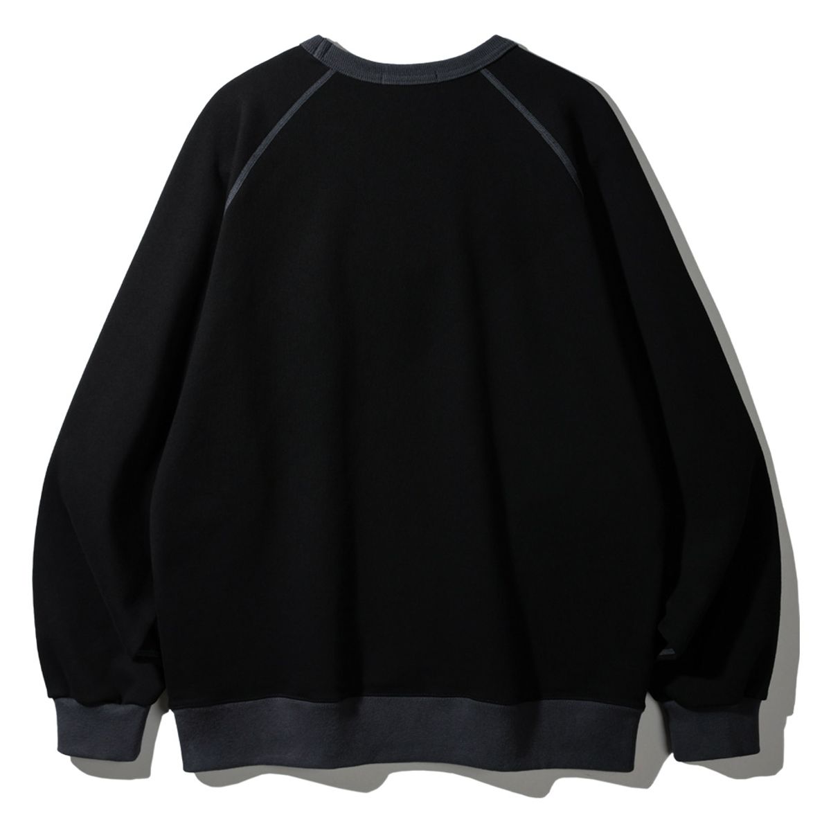 바켄(BAKKEN) Coloration Raglan 스웨트셔츠 BK5980_블랙