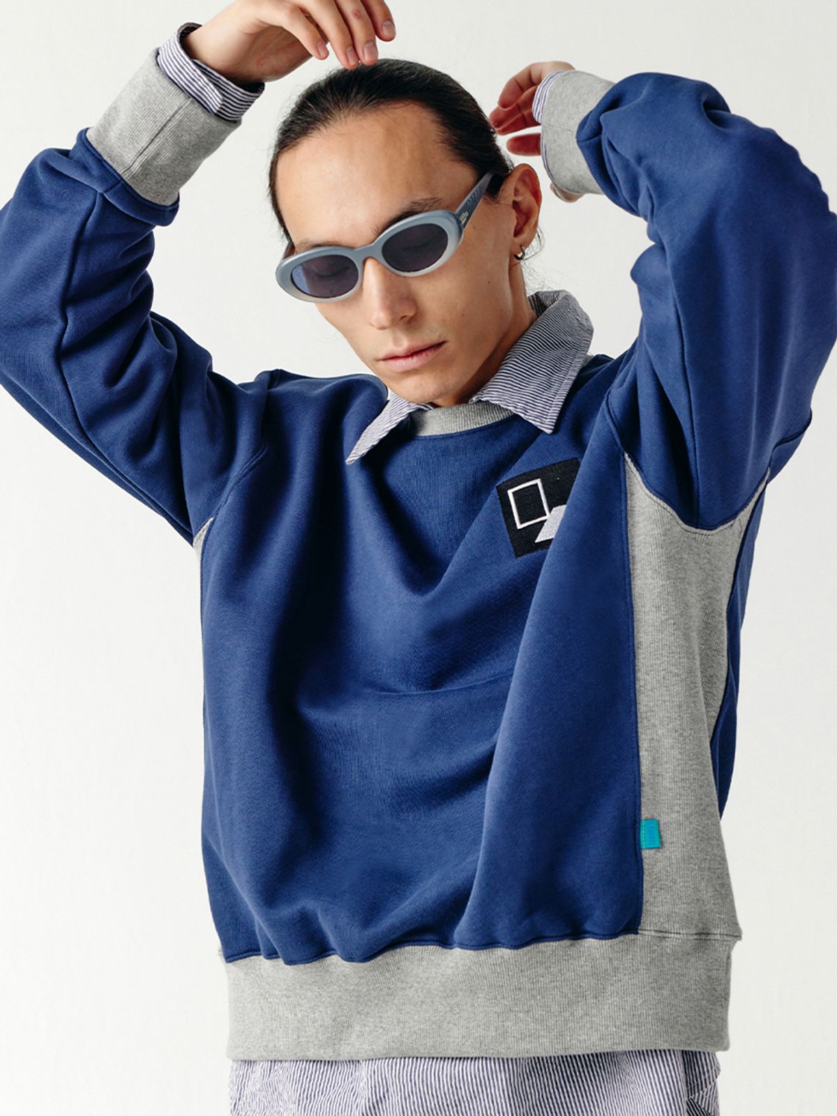 챈세스노이(CHANCE'S NOI) DoorBox Sweat Shirt (Mix-Navy)