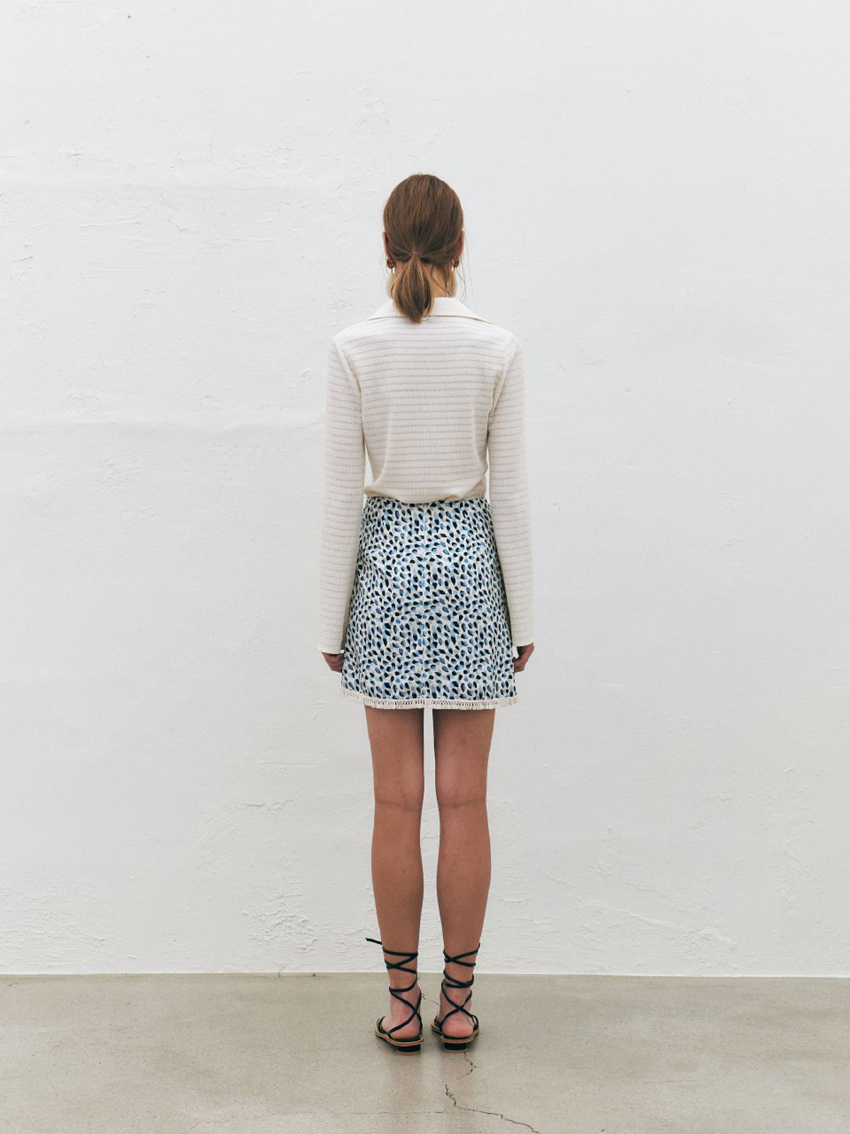 쿠메(KUMÉ) Printed Wrap Mini Skirt, Blue