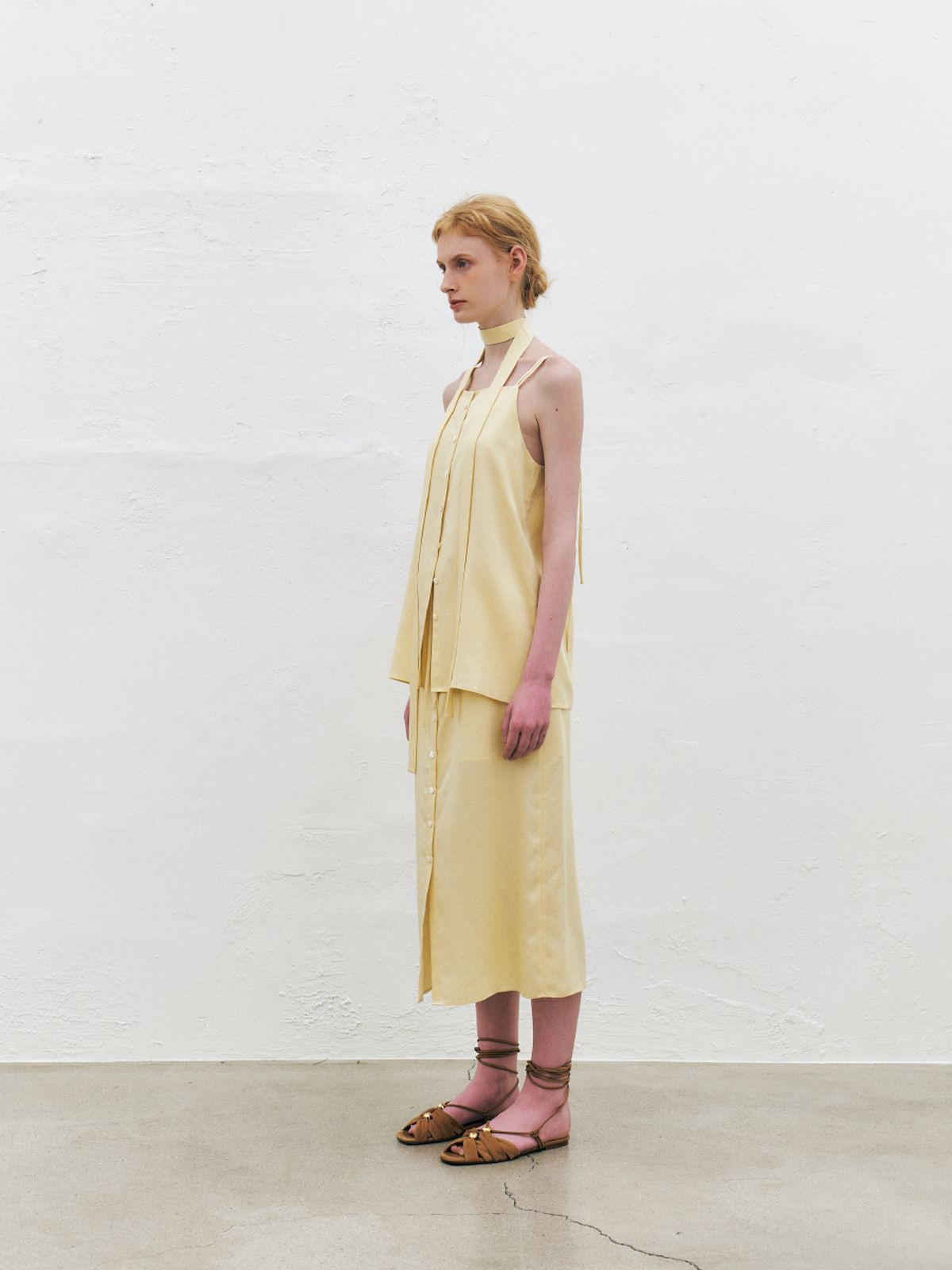 쿠메(KUMÉ) Tencel Twill Sleeveless Scarf Top, Light Yellow