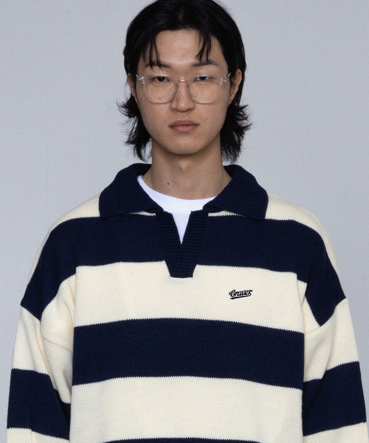 그레이버(GRAVER) [UNISEX]베이스볼 로고 자수 스트라이프 카라 니트_네이비