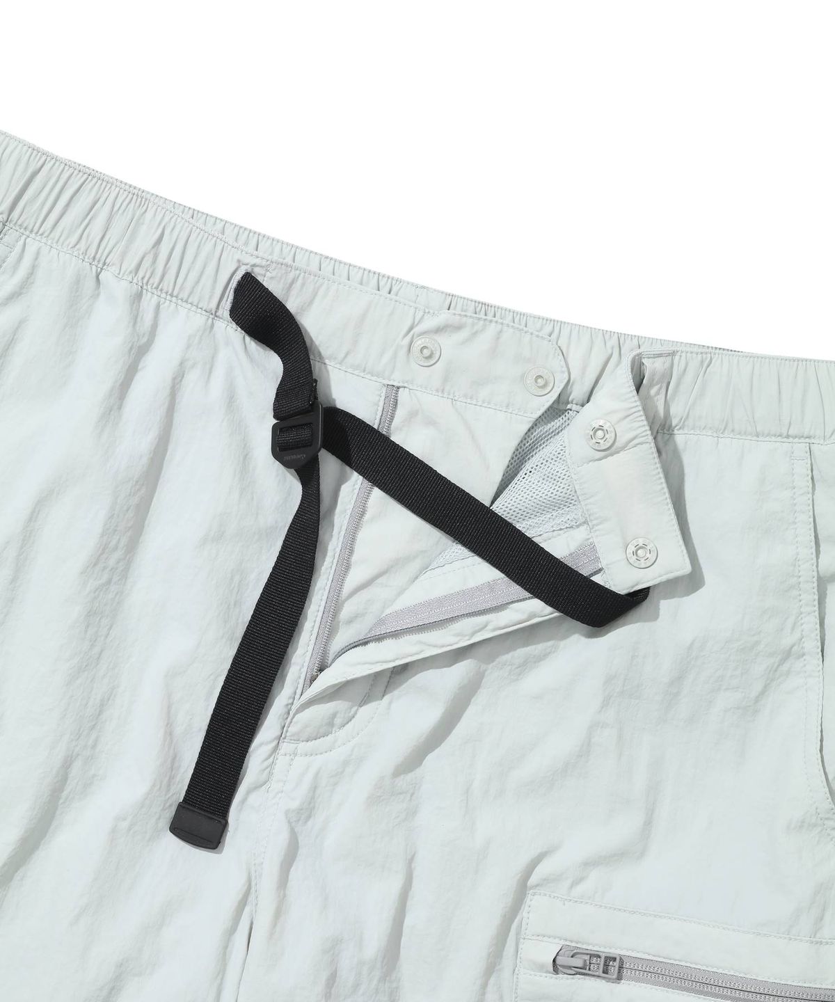 커버낫(COVERNAT) 카고 버클 쇼츠 라이트 그레이