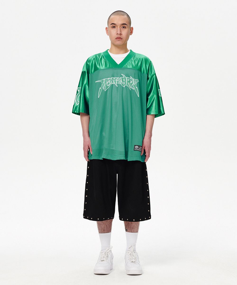 MUSINSA | MAHAGRID STUD BERMUDA CHINO SHORT BLACK(MG2EMMPA61A)