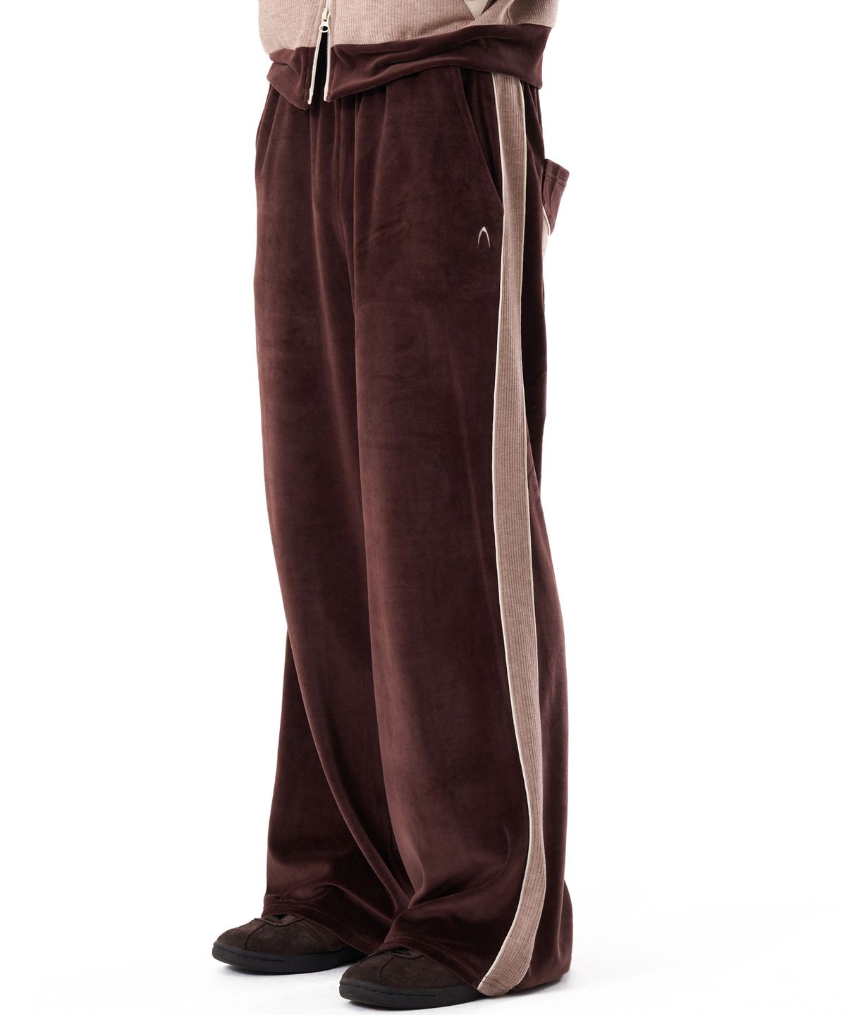 아캄(AAKAM) Western Piping Track Pants (Brown)