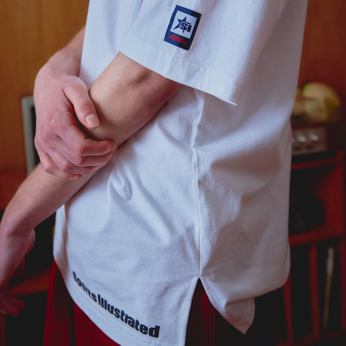 스포츠 일러스트레이티드(SPORTS ILLUSTRATED) BASKETBALL LAYERED HALF SLEEVE (WHITE)