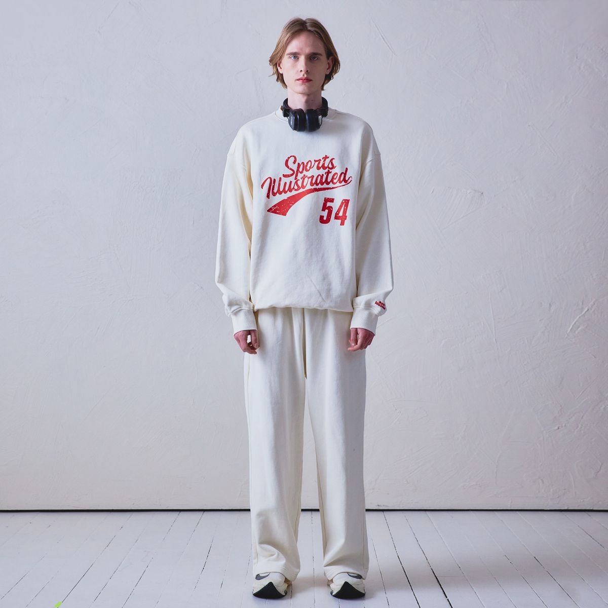 스포츠 일러스트레이티드(SPORTS ILLUSTRATED) BASKETBALL ICON LOGO LOUNGE PANTS (IVORY)