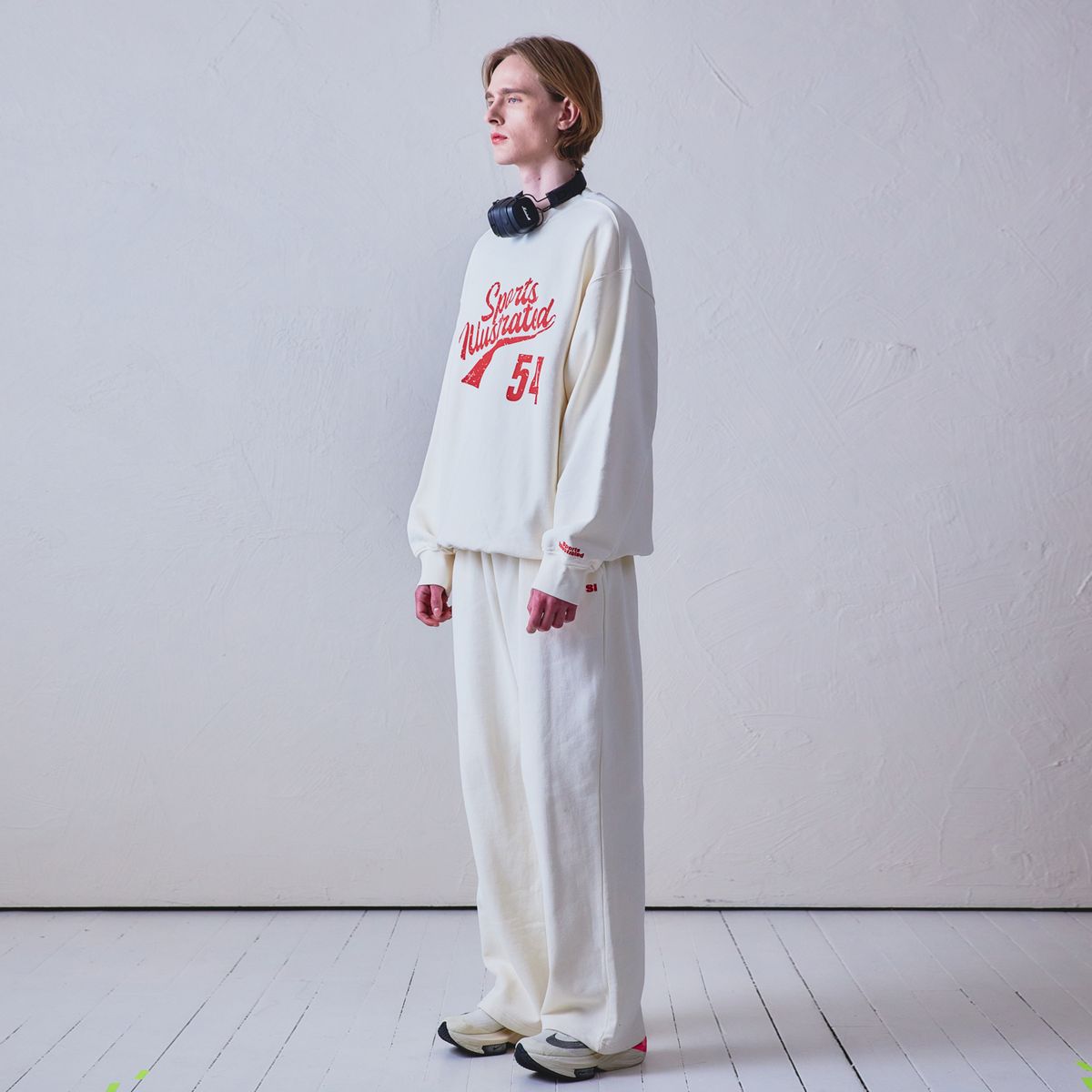 스포츠 일러스트레이티드(SPORTS ILLUSTRATED) BASKETBALL ICON LOGO LOUNGE PANTS (IVORY)