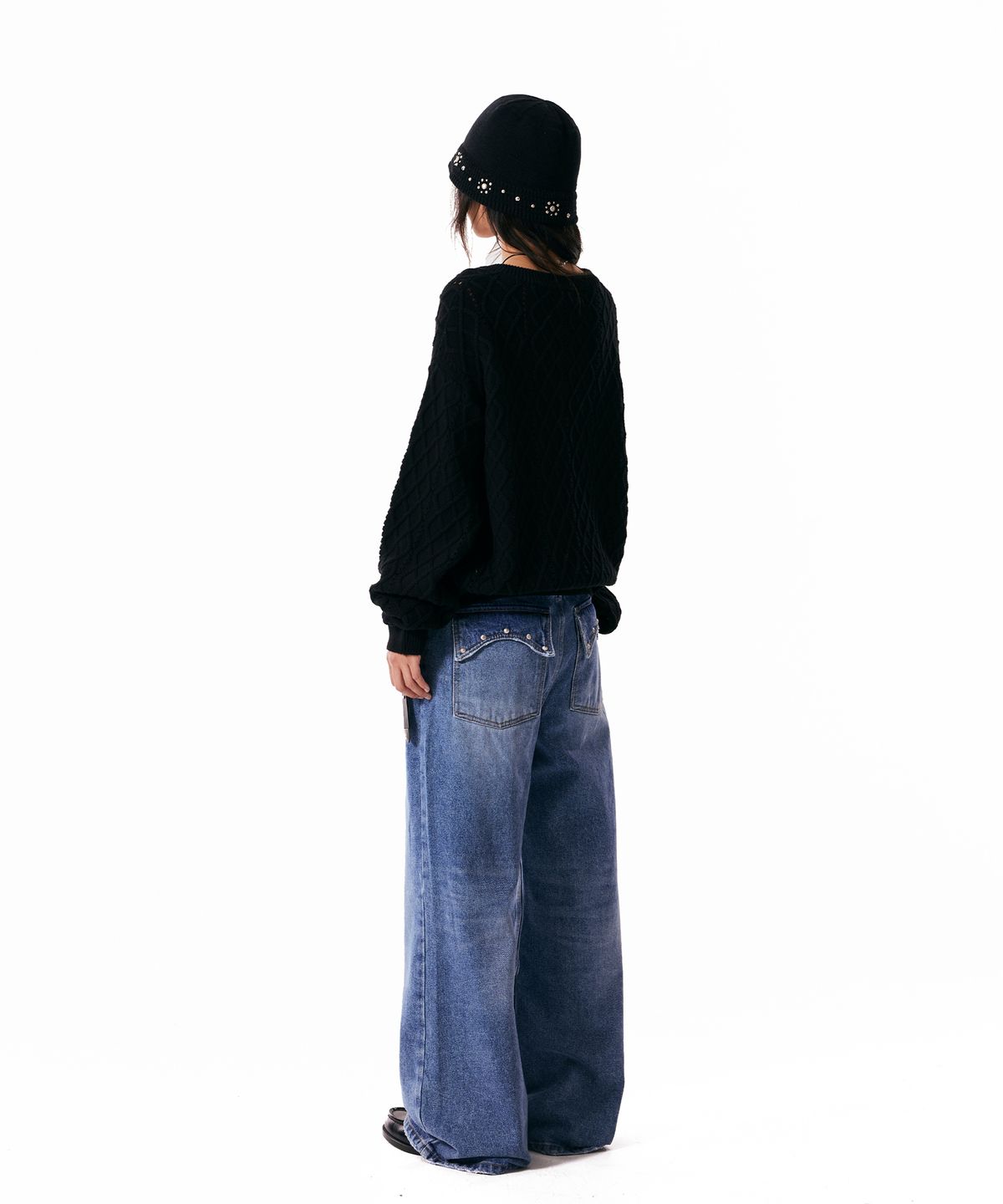 아캄(AAKAM) Mixed Pattern Cardigan (Black)