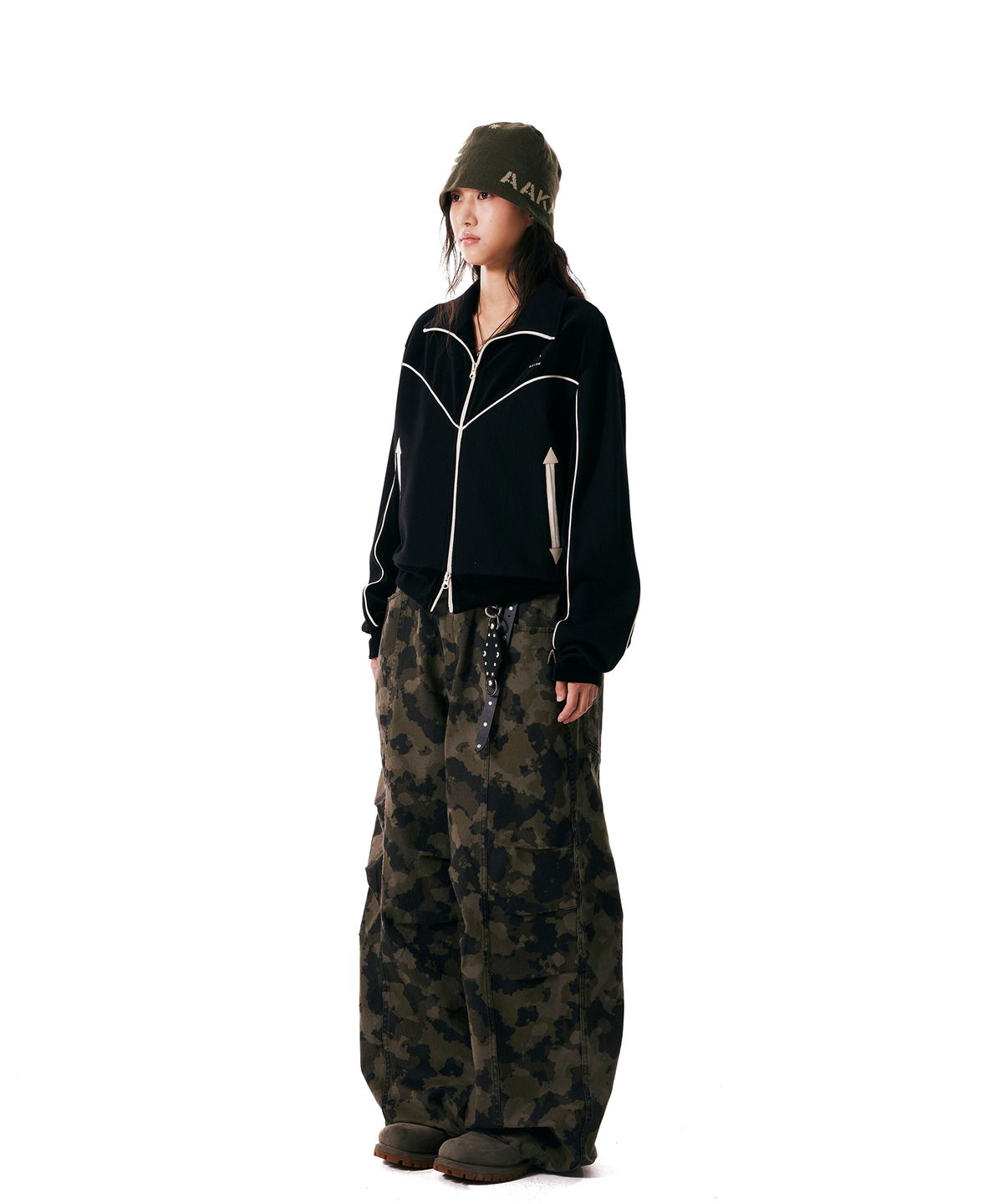 아캄(AAKAM) Western Piping Track Jacket (Black)