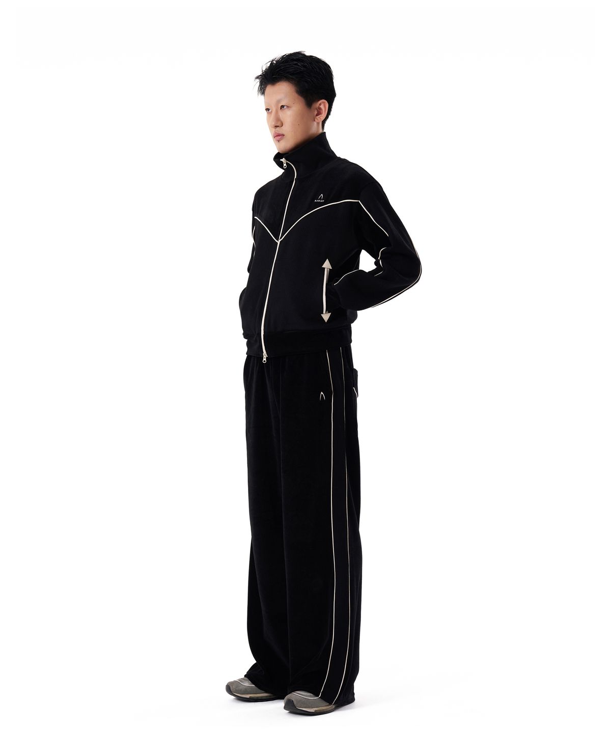 아캄(AAKAM) Western Piping Track Jacket (Black)