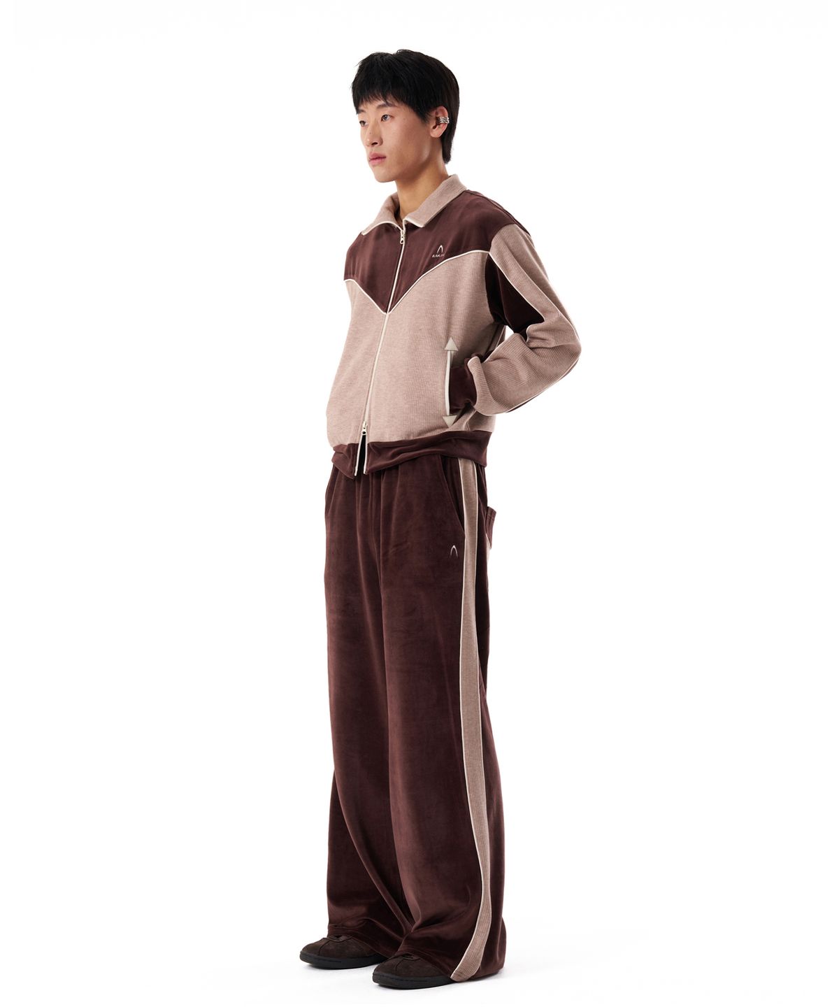 아캄(AAKAM) Western Piping Track Jacket (Brown)
