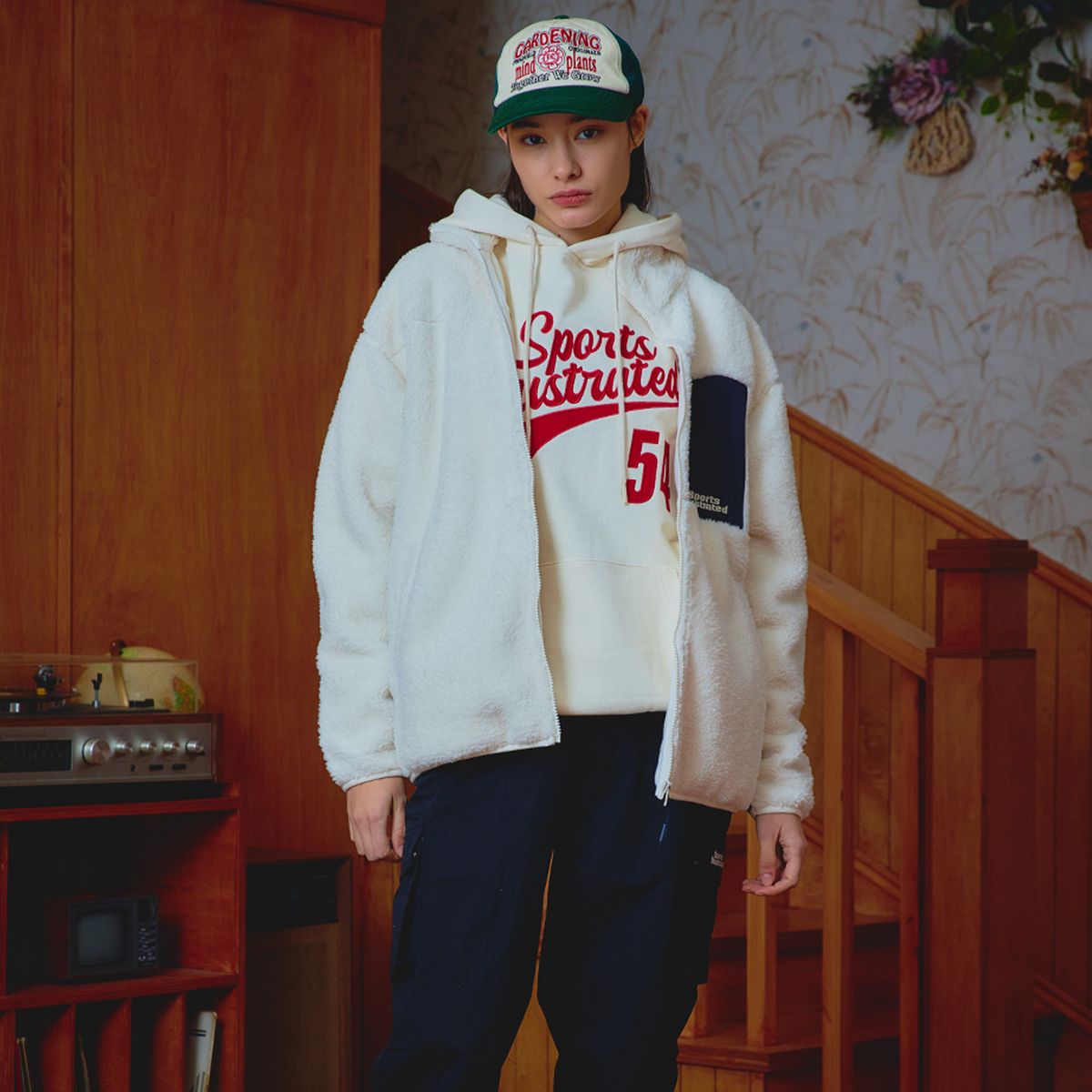 스포츠 일러스트레이티드(SPORTS ILLUSTRATED) BASKETBALL OUTDOOR FLEECE JACKET (IVORY)