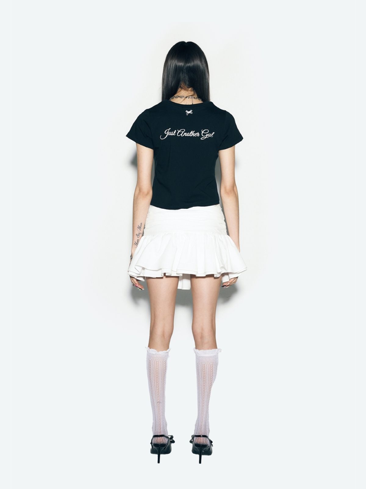 에즈이프 캘리(ASIF CALIE) BIG RIBBON T-SHIRT BLACK - 사이즈 & 후기 | 무신사