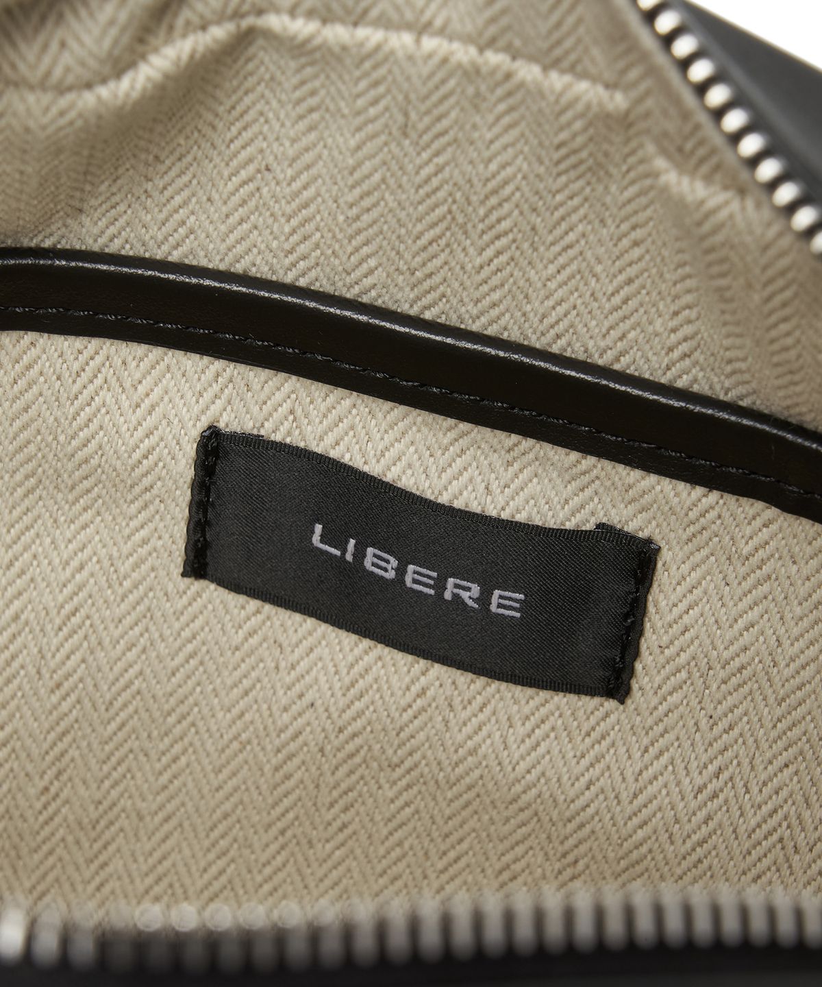 리베레(LIBERE) MINI CROSSBODY BAG / BLACK