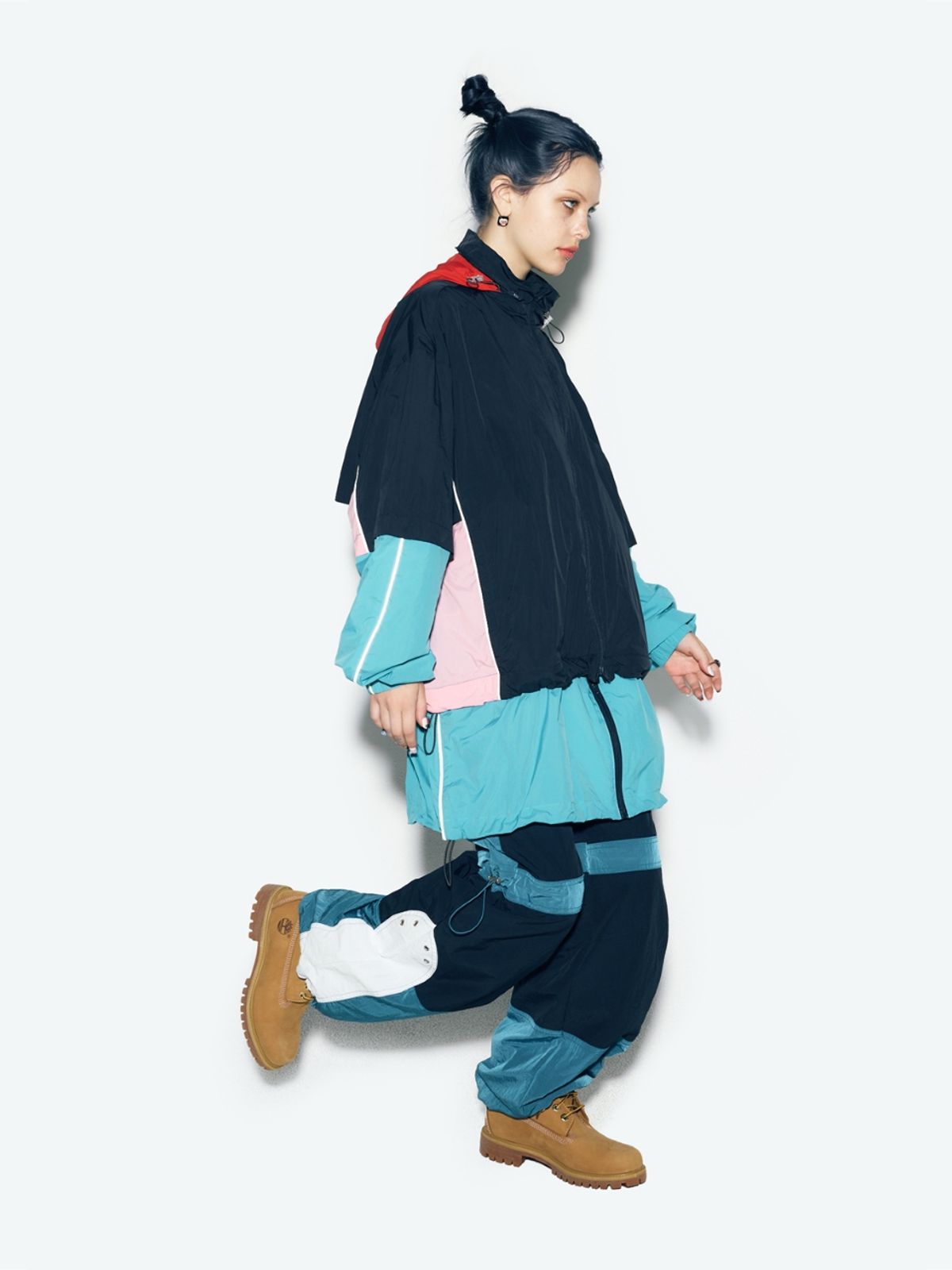 에즈이프 캘리(ASIF CALIE) COLOR BLOCK WINDBREAKER NAVY/BLUE