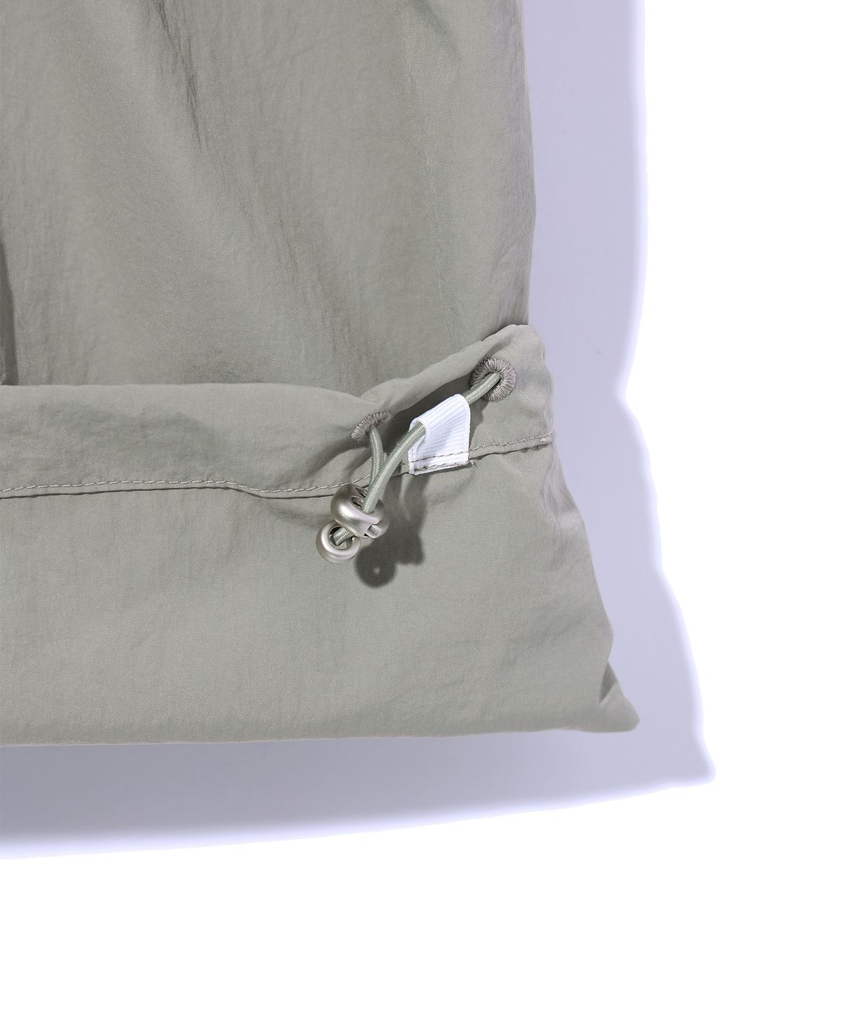 크리틱(CRITIC) GLOSSY CARGO PANTS GREY