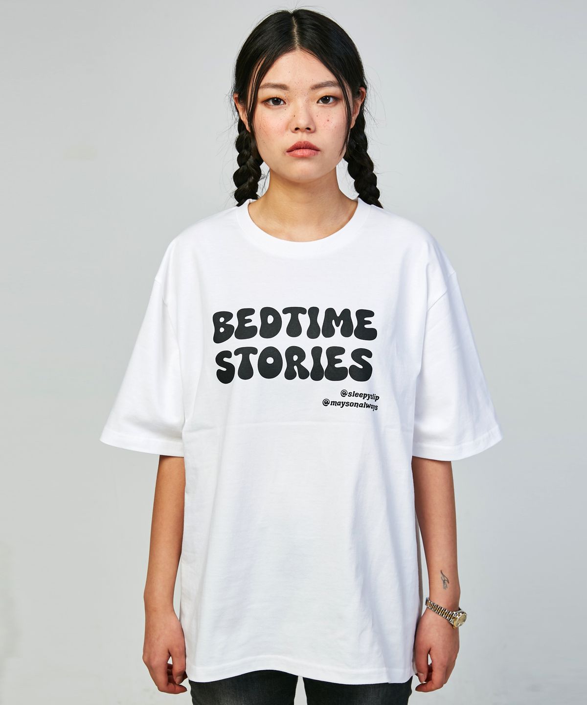 슬리피슬립(SLEEPYSLIP) BEDTIME STORIES WHITE T-SHIRT