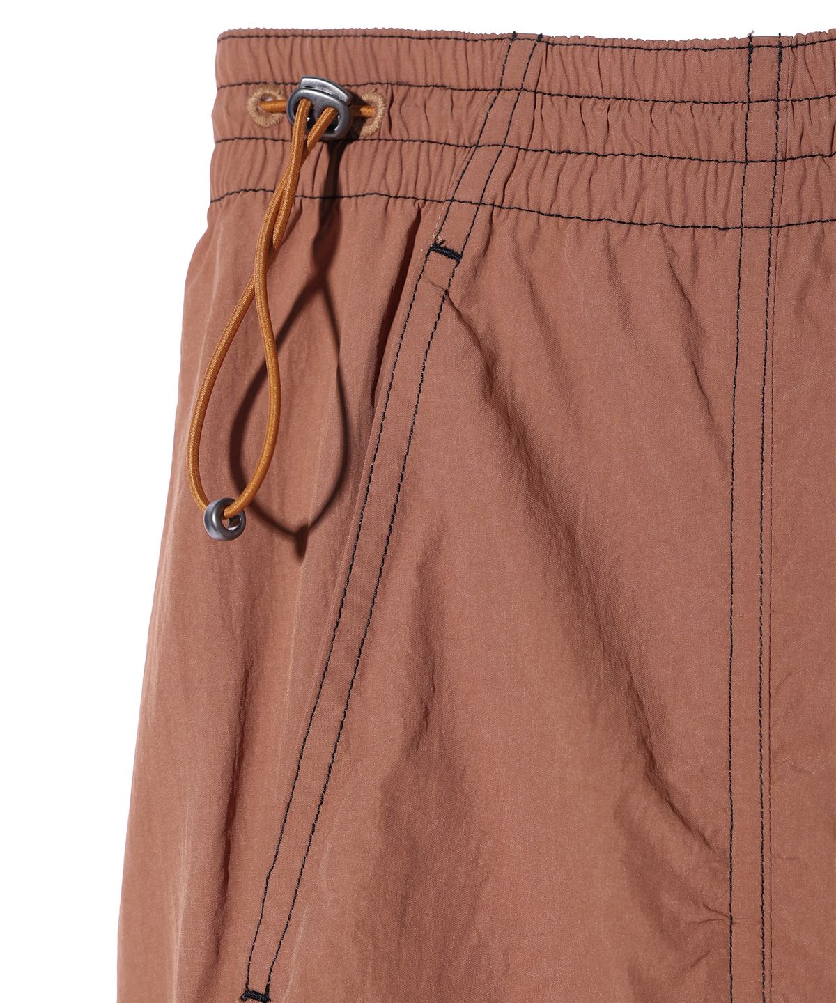 크리틱(CRITIC) GLOSSY CARGO PANTS BROWN