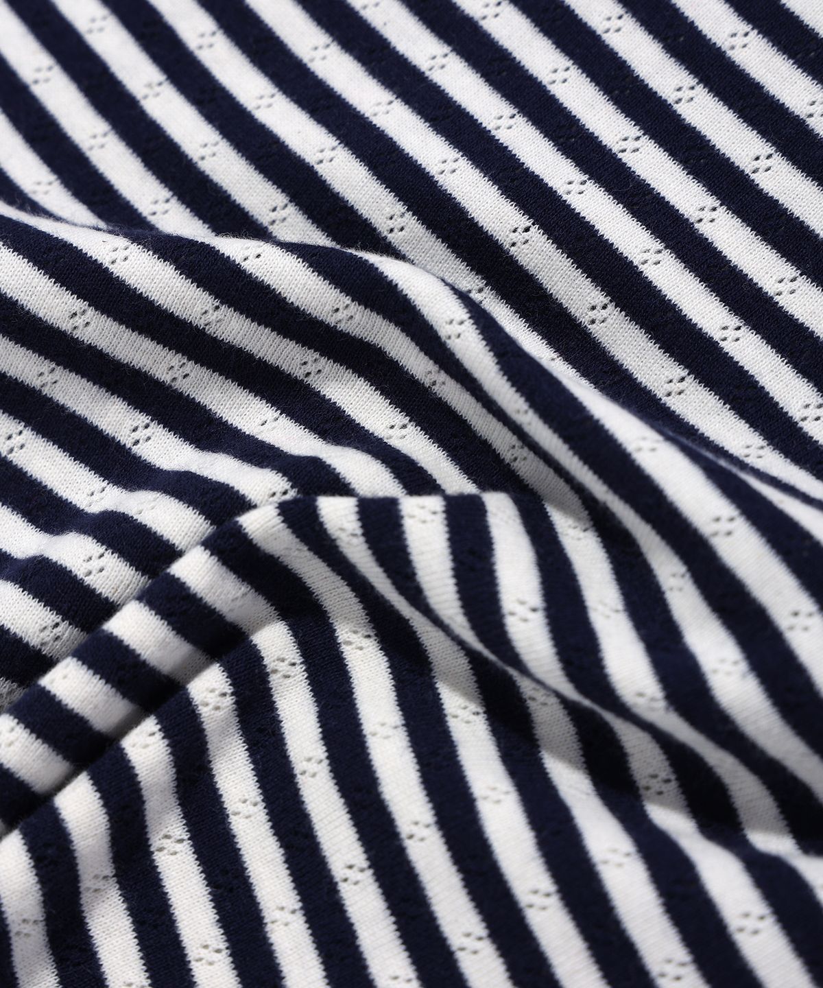 유희(YOUHEE) LACE STRIPE T-SHIRTS NAVY