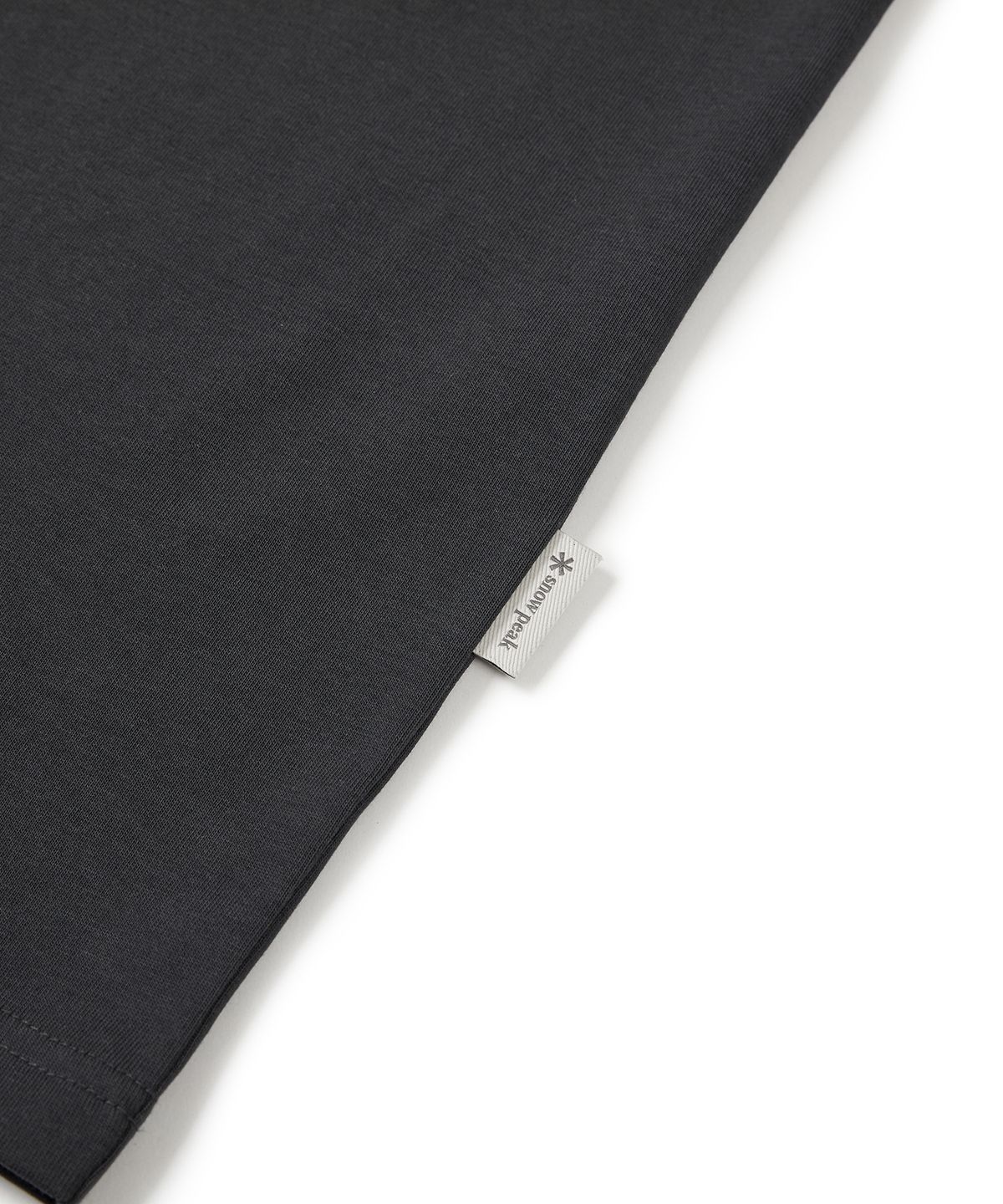 스노우피크 어패럴(SNOWPEAK APPAREL) 에어로쿨 포켓 반팔 티셔츠 Charcoal (S24MMFTS76)
