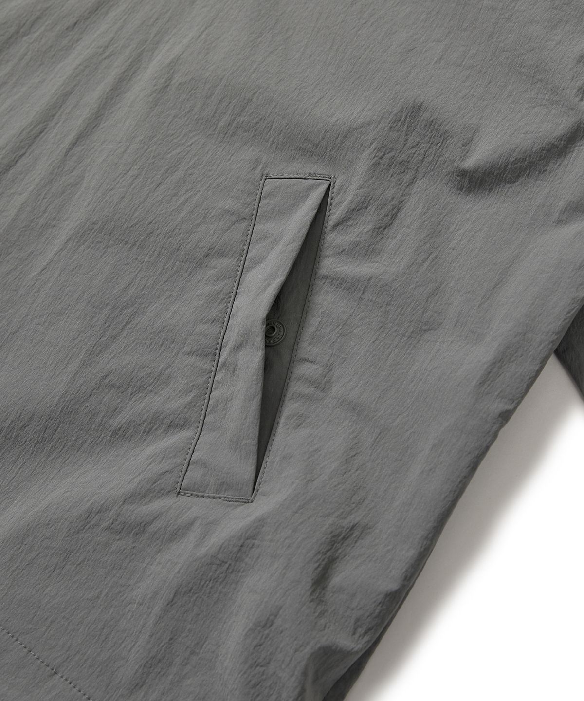 스노우피크 어패럴(SNOWPEAK APPAREL) 루트 여성 아노락 Dark Gray (S24MWRAN67)