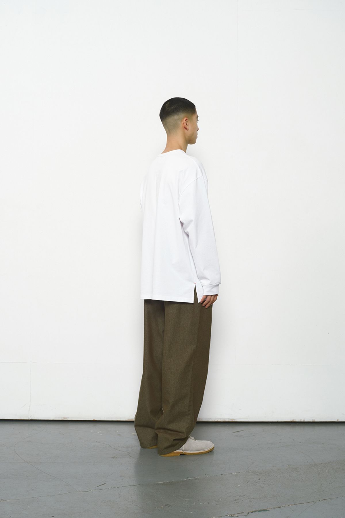 홀리선(HORLISUN) Blueborn Wide Tapered Color Denim Pants Olive