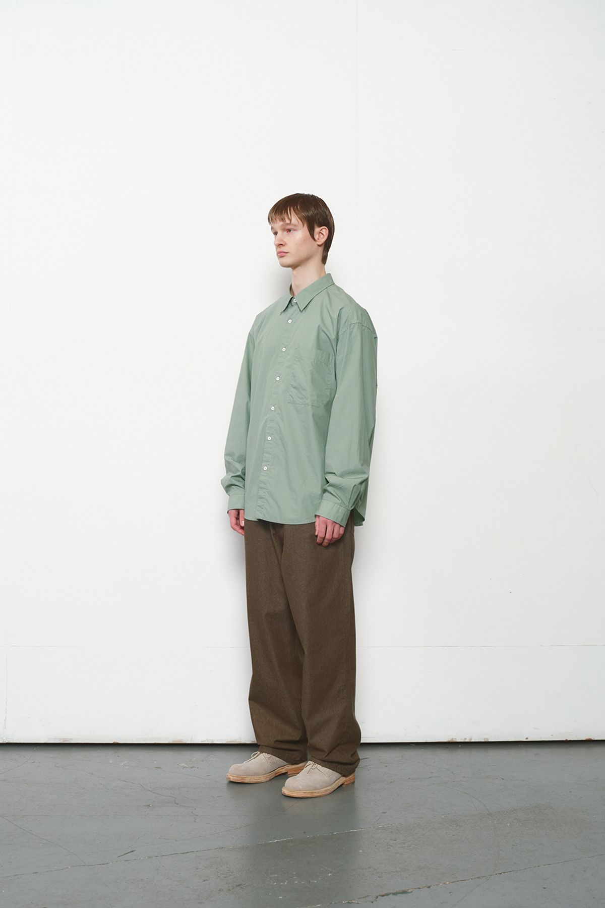 홀리선(HORLISUN) Jane Solid Extra Typewriter Shirt Sage Green